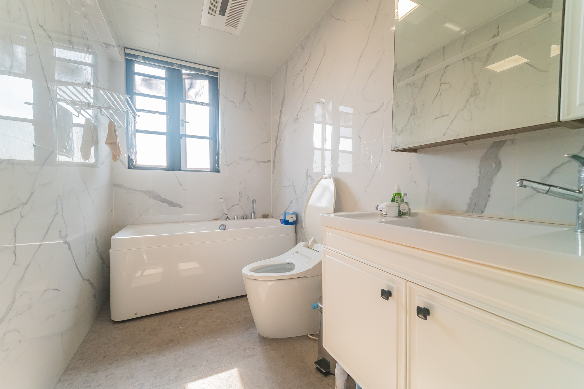 碧桂园威尼斯城 5室4厅5卫 396.0万 碧桂园威尼斯城 5室4厅5卫 396.0万卫生间