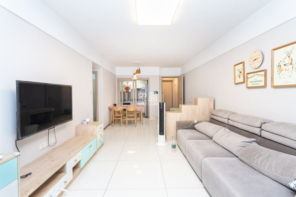 时代倾城三期  2室1厅1卫    72.8万