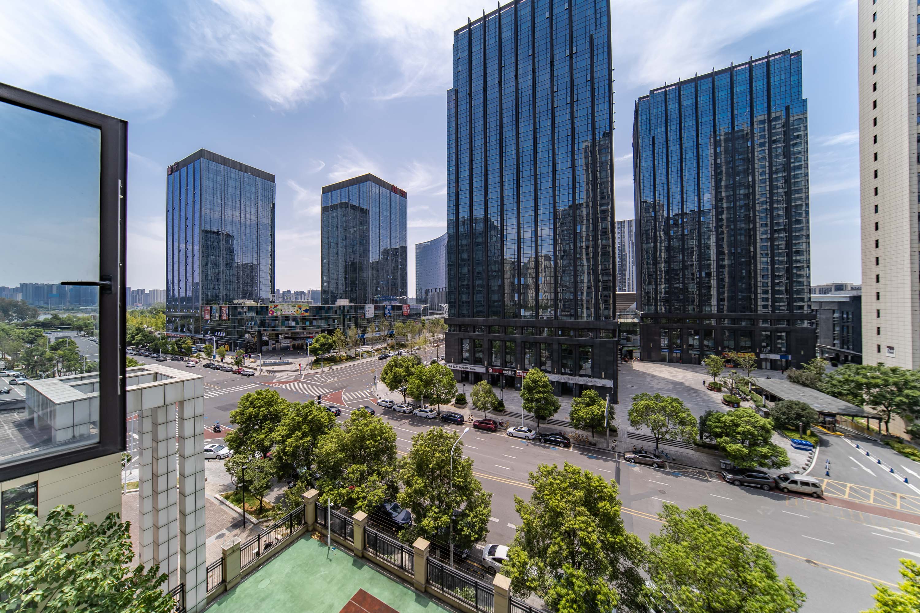 奥克斯滨仕花园（奥克斯洋湖广场/奥克斯中心）  3室1厅1卫   118.00万其他