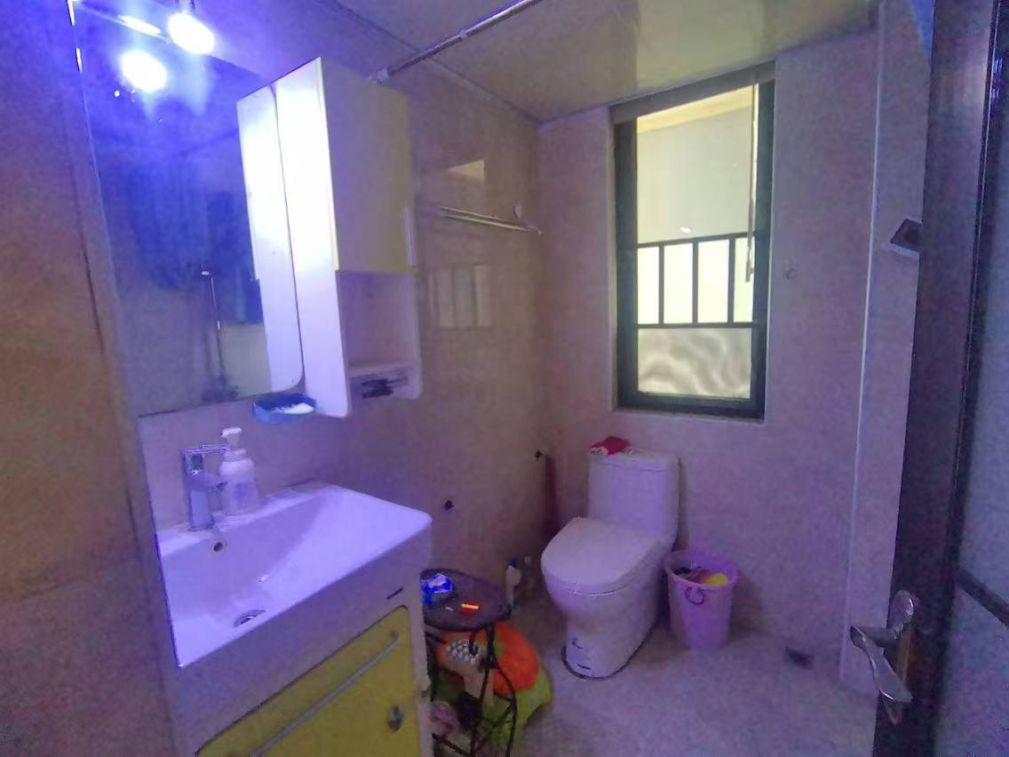 新桂广场 2室2厅1卫 43.8万 新桂广场 2室2厅1卫 43.8万室内图