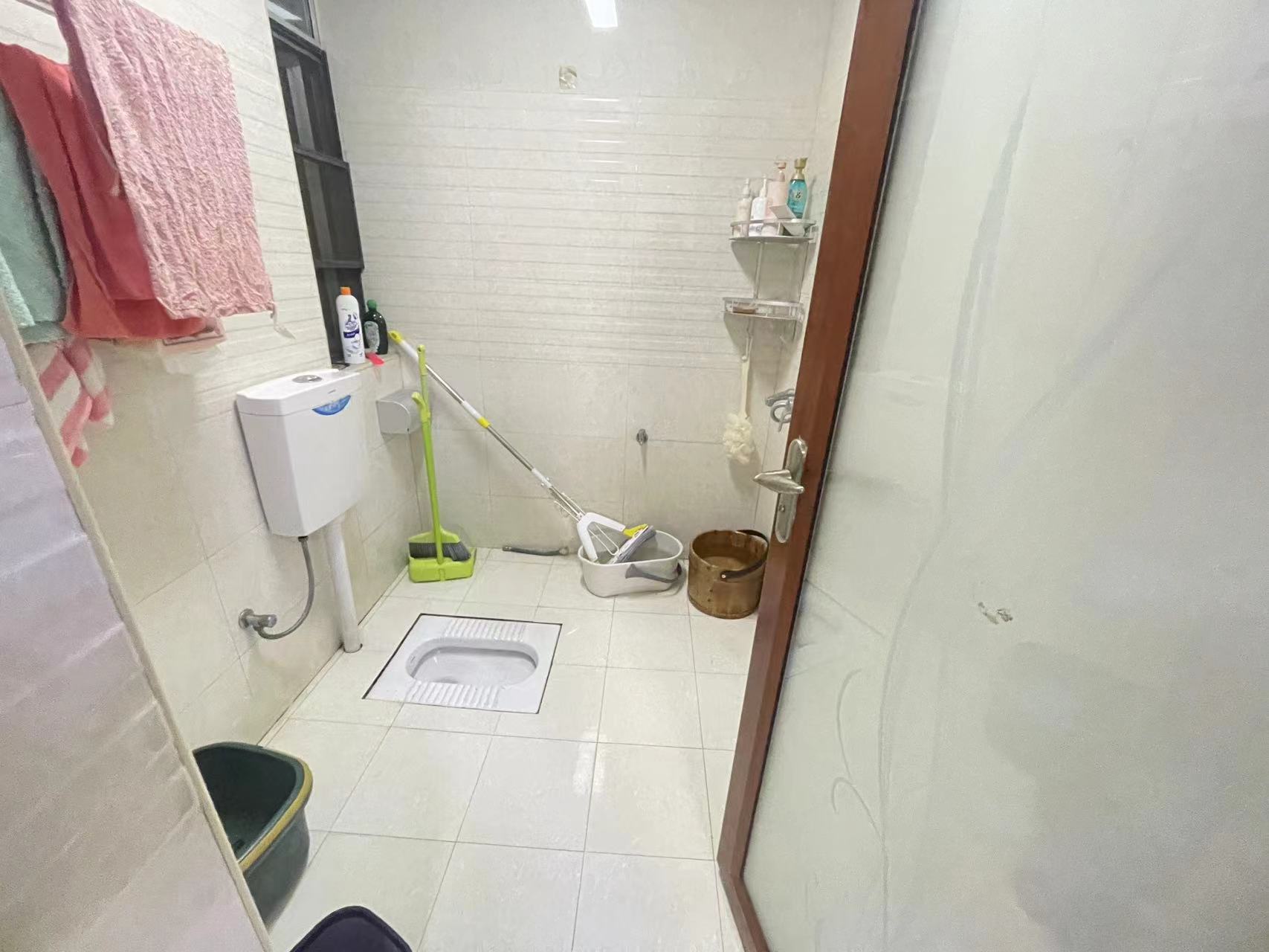 裕景龙苑  3室2厅2卫   58.00万室内图