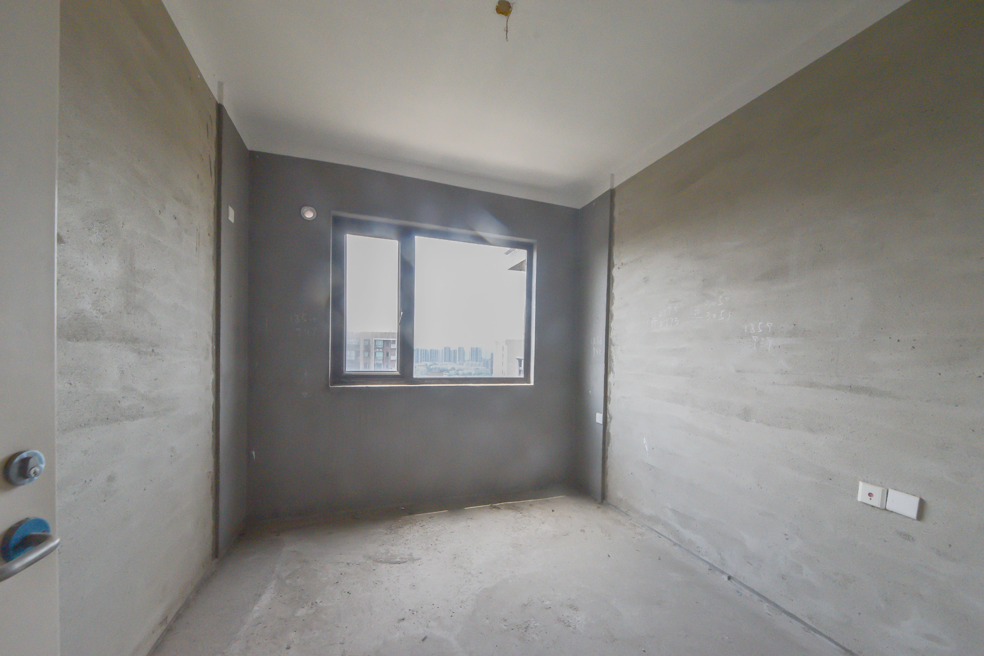 保利大都汇一期、二期 3室2厅2卫 82.0万 保利大都汇一期、二期 3室2厅2卫 82.0万卧室