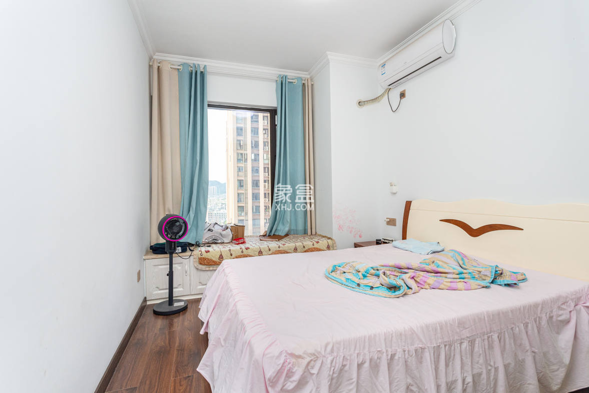 润和又一城 3室2厅2卫 103.8万 润和又一城 3室2厅2卫 103.8万卧室