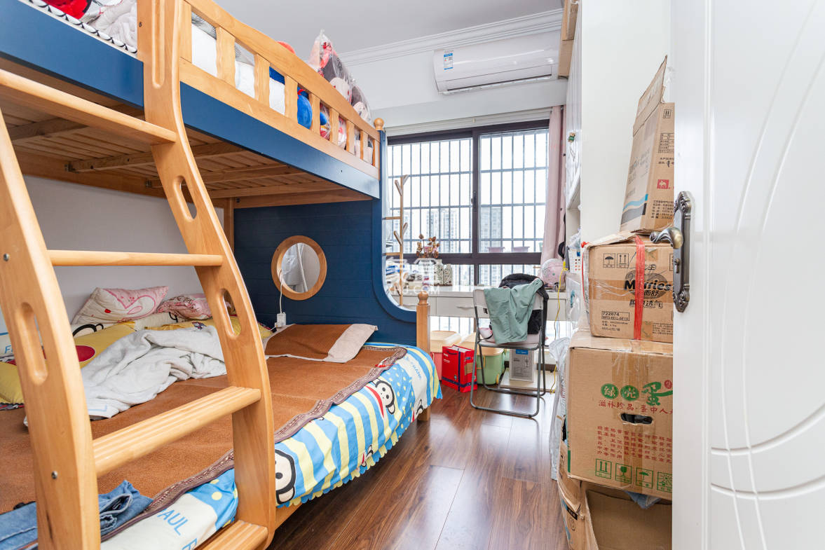 润和又一城 3室2厅2卫 103.8万 润和又一城 3室2厅2卫 103.8万卧室