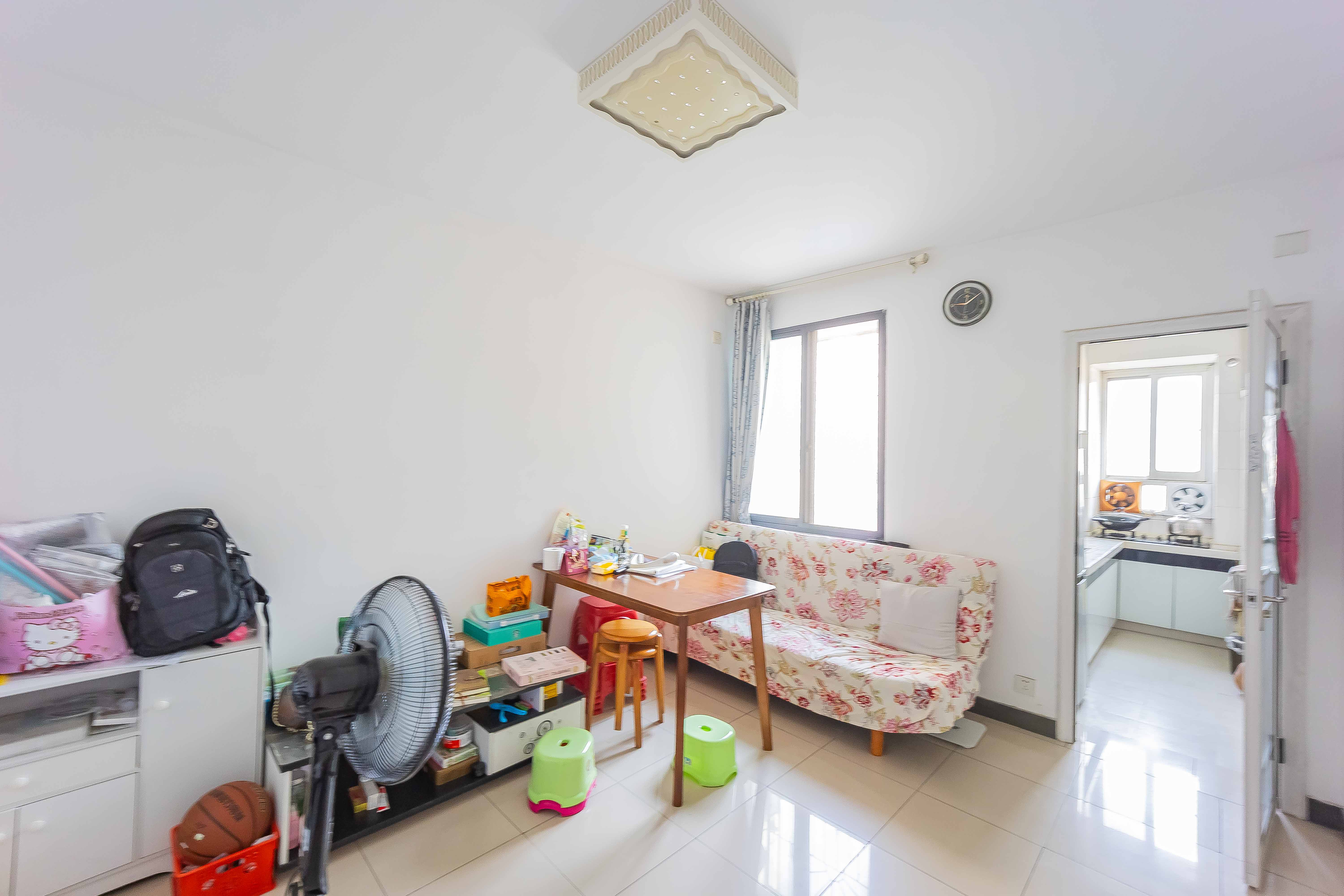 东塘电力院 2室1厅1卫 60.0万 东塘电力院 2室1厅1卫 60.0万客厅