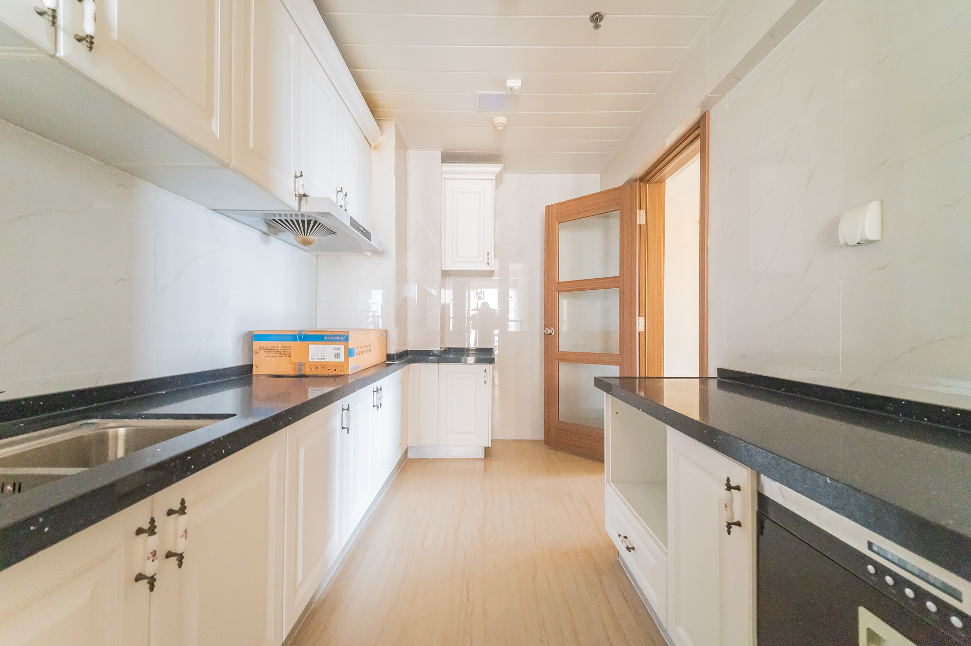 碧桂园威尼斯城 3室2厅2卫 109.5万 碧桂园威尼斯城 3室2厅2卫 109.5万厨房