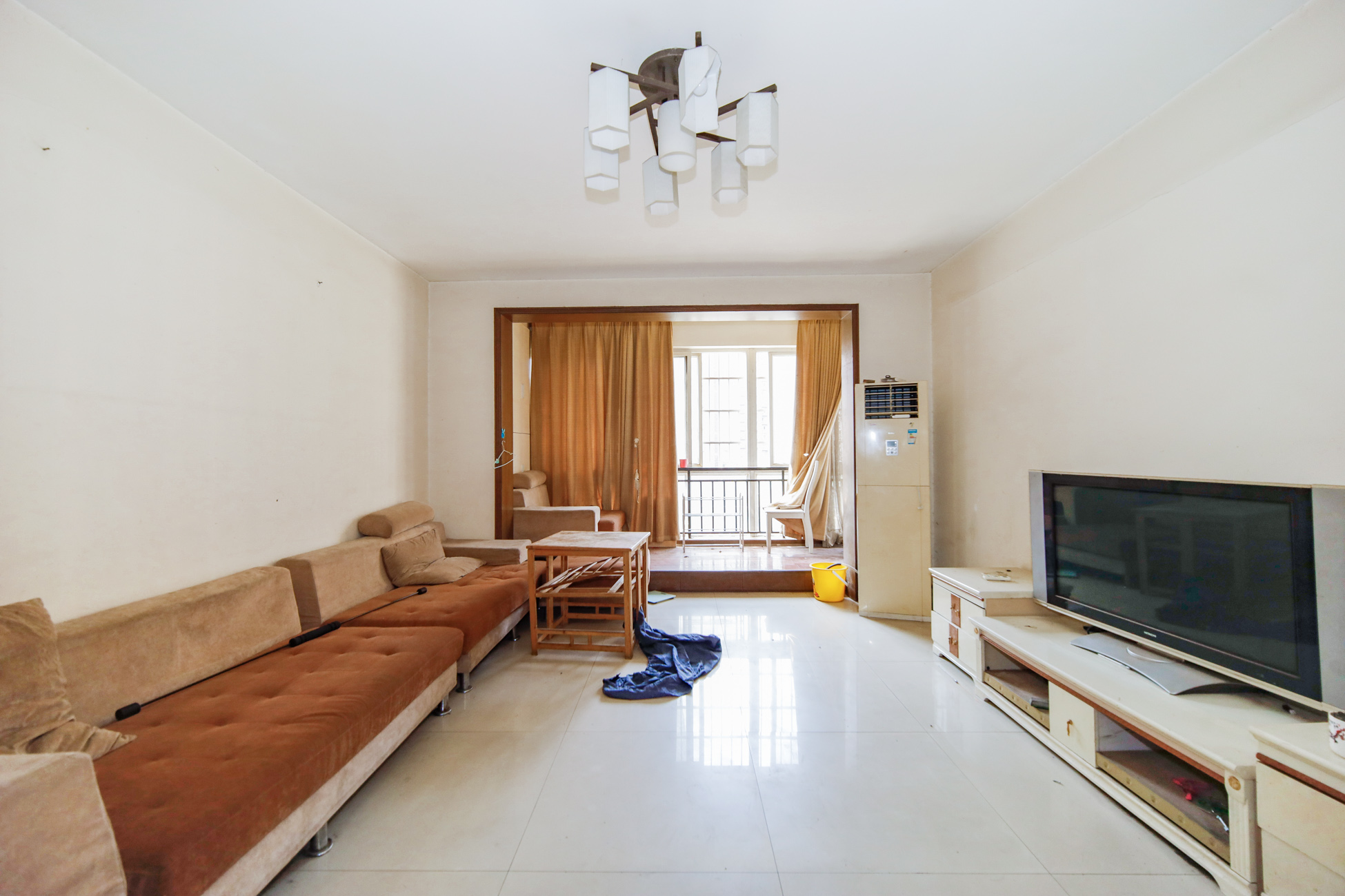 恒盛佳苑  3室2厅2卫    65.0万 恒盛佳苑  3室2厅2卫    65.0万