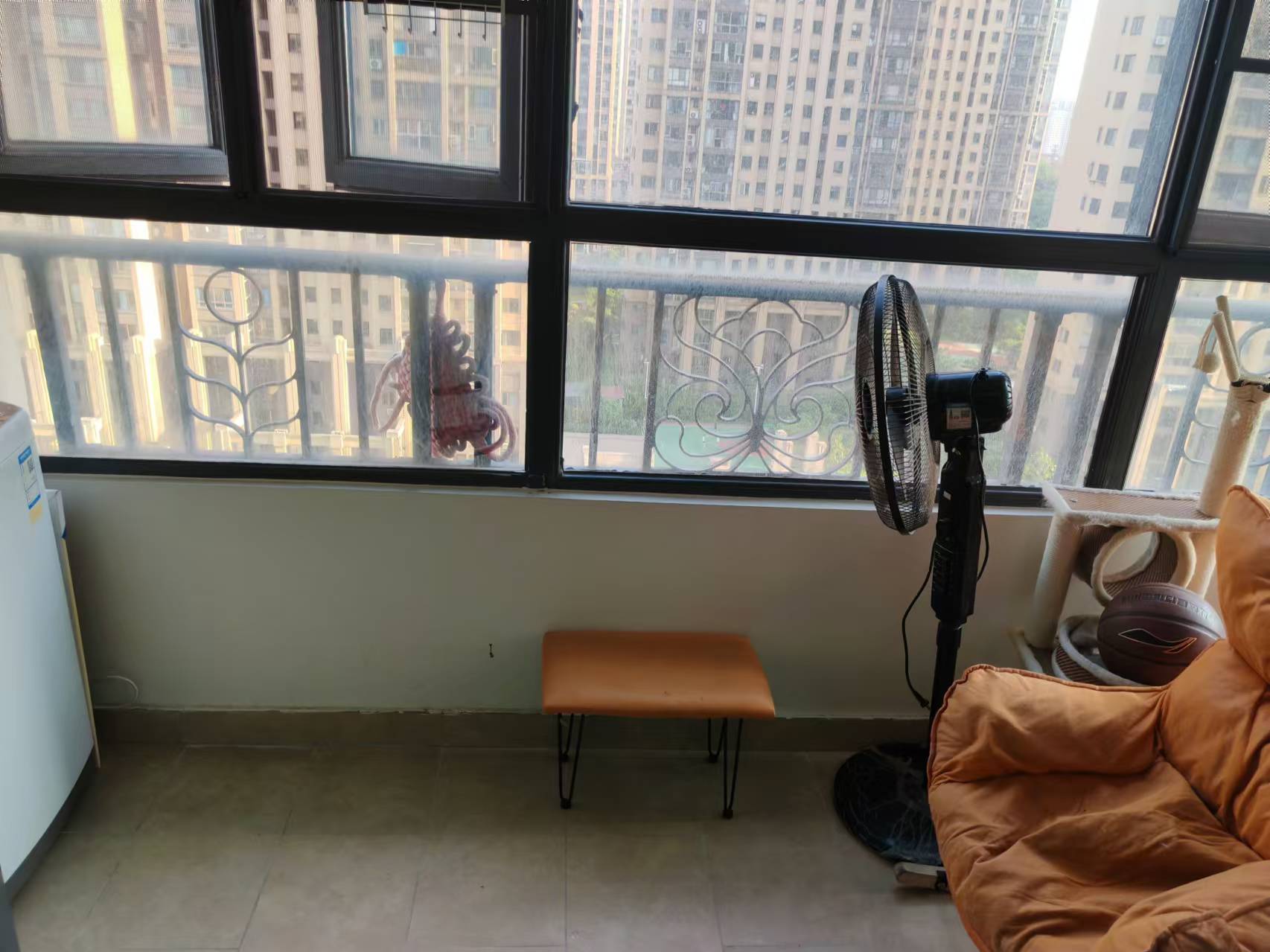 恒大华府 3室2厅1卫 59.0万 恒大华府 3室2厅1卫 59.0万室内图