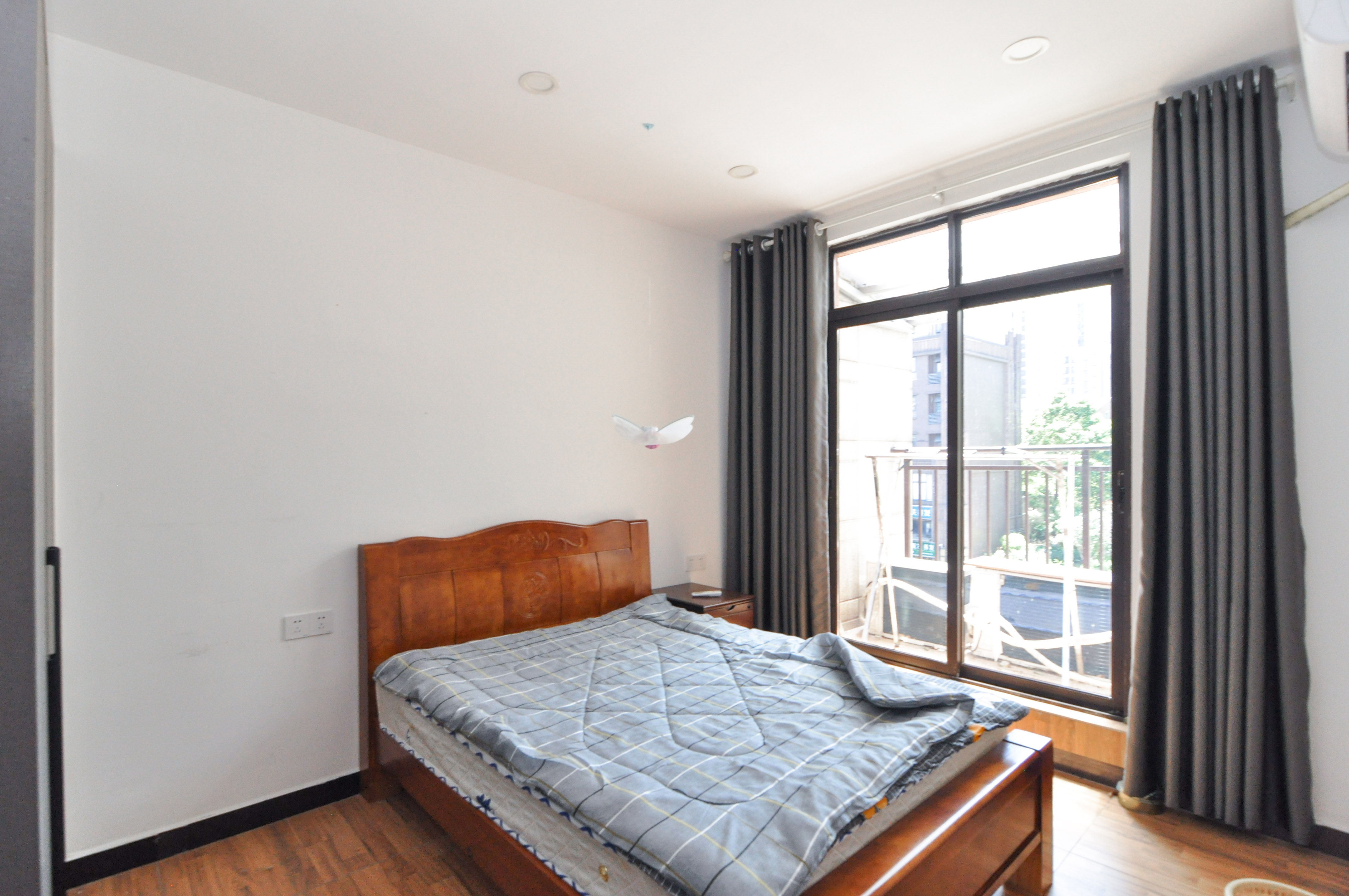 中海梅溪湖壹号  6室2厅3卫    758.0万 中海梅溪湖壹号  6室2厅3卫    758.0万其他