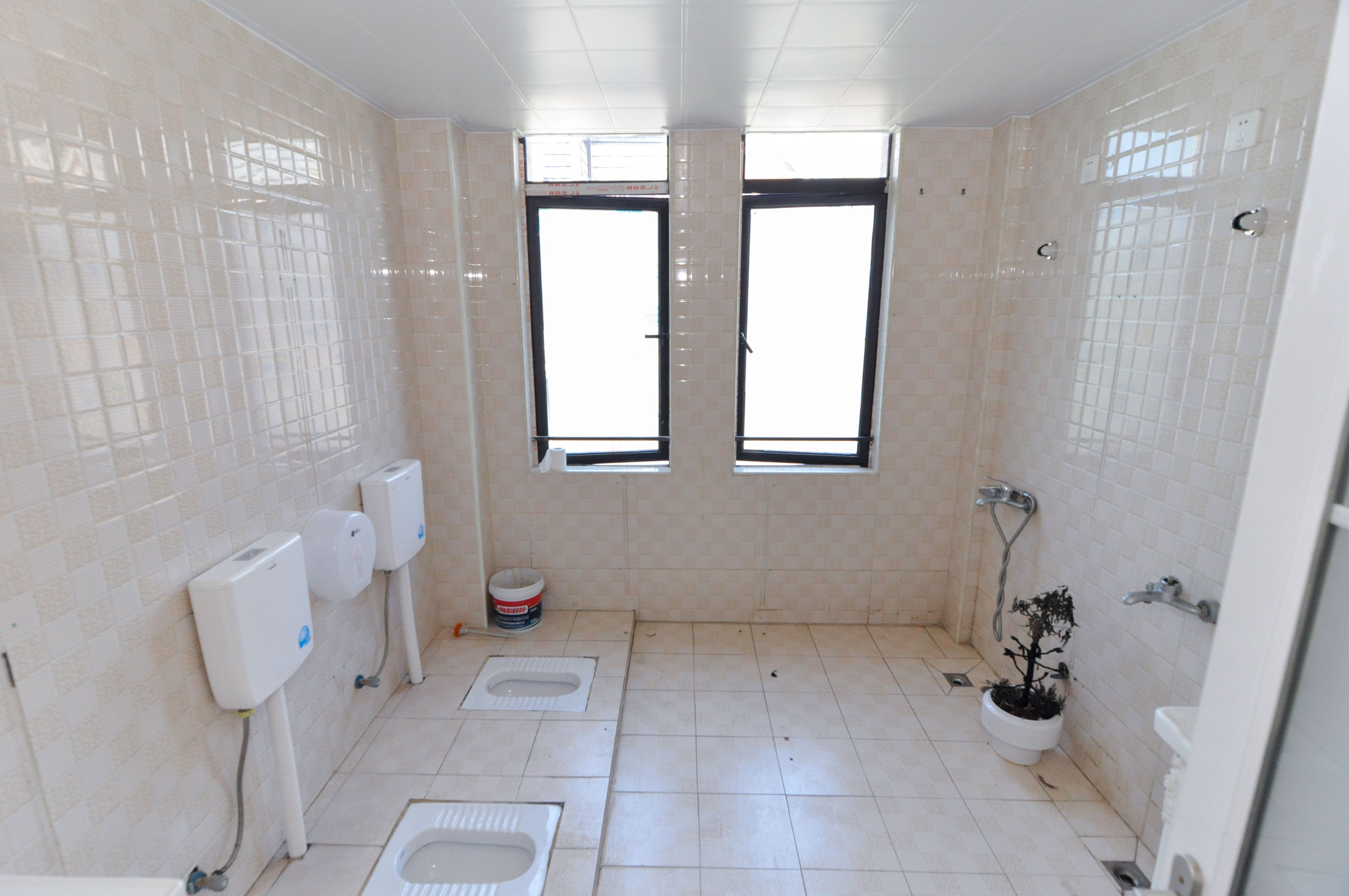 中海梅溪湖壹号  6室2厅3卫    758.0万 中海梅溪湖壹号  6室2厅3卫    758.0万其他