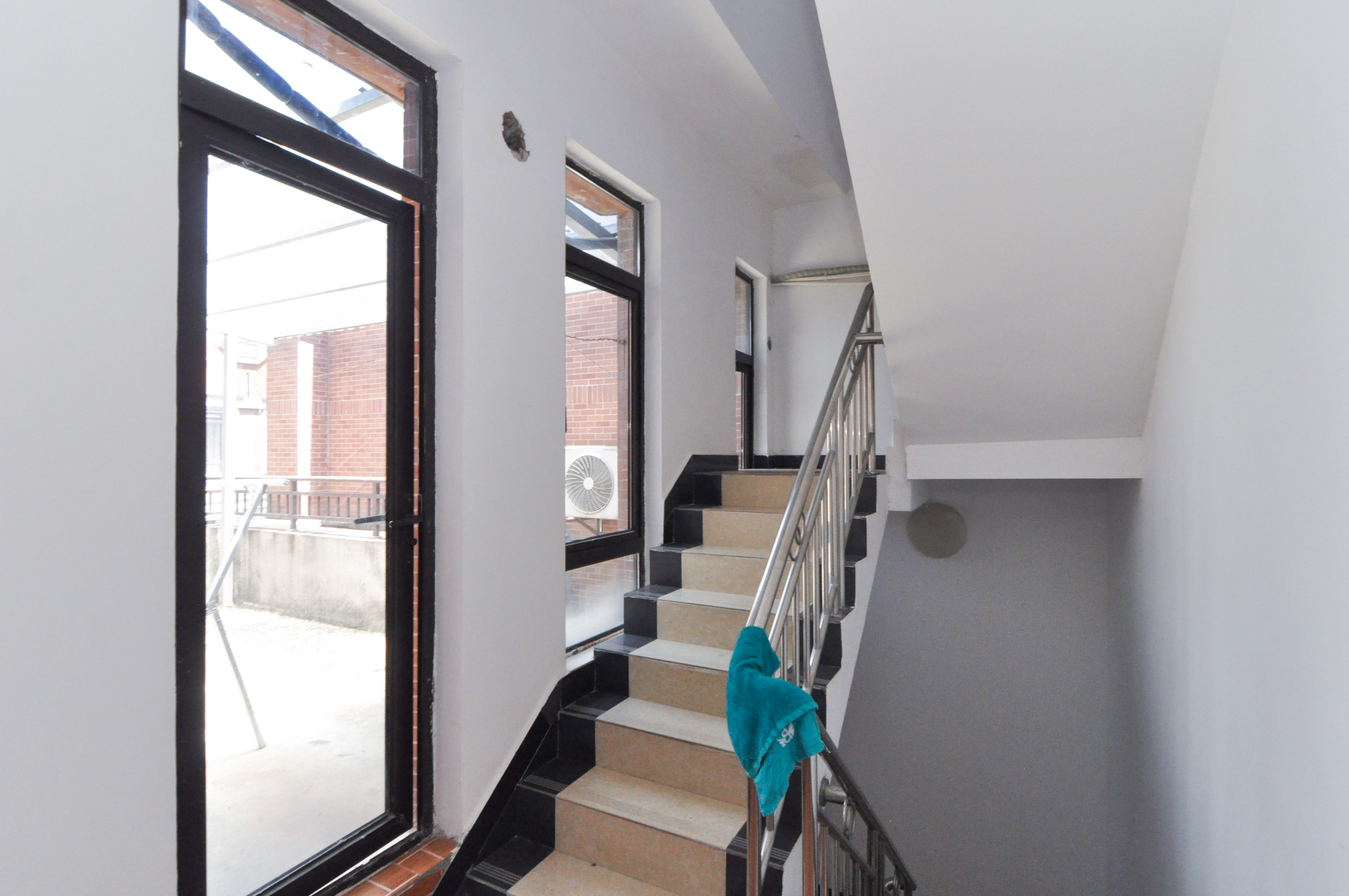 中海梅溪湖壹号  6室2厅3卫    758.0万 中海梅溪湖壹号  6室2厅3卫    758.0万其他