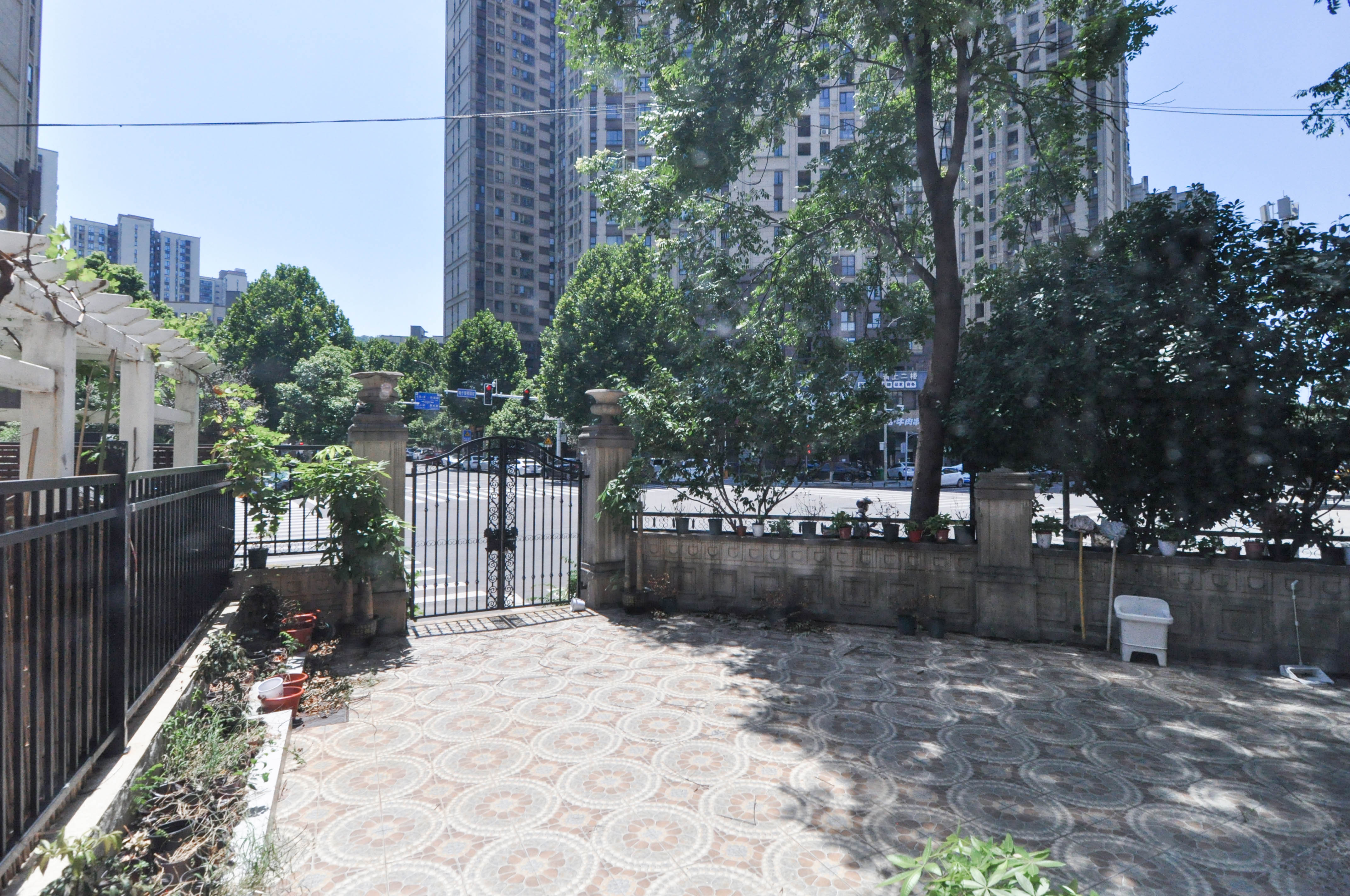 中海梅溪湖壹号  6室2厅3卫    758.0万 中海梅溪湖壹号  6室2厅3卫    758.0万其他