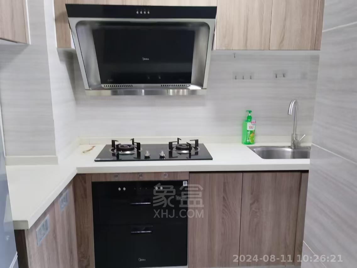 美的翰城  3室2厅2卫   2200.00元/月室内图