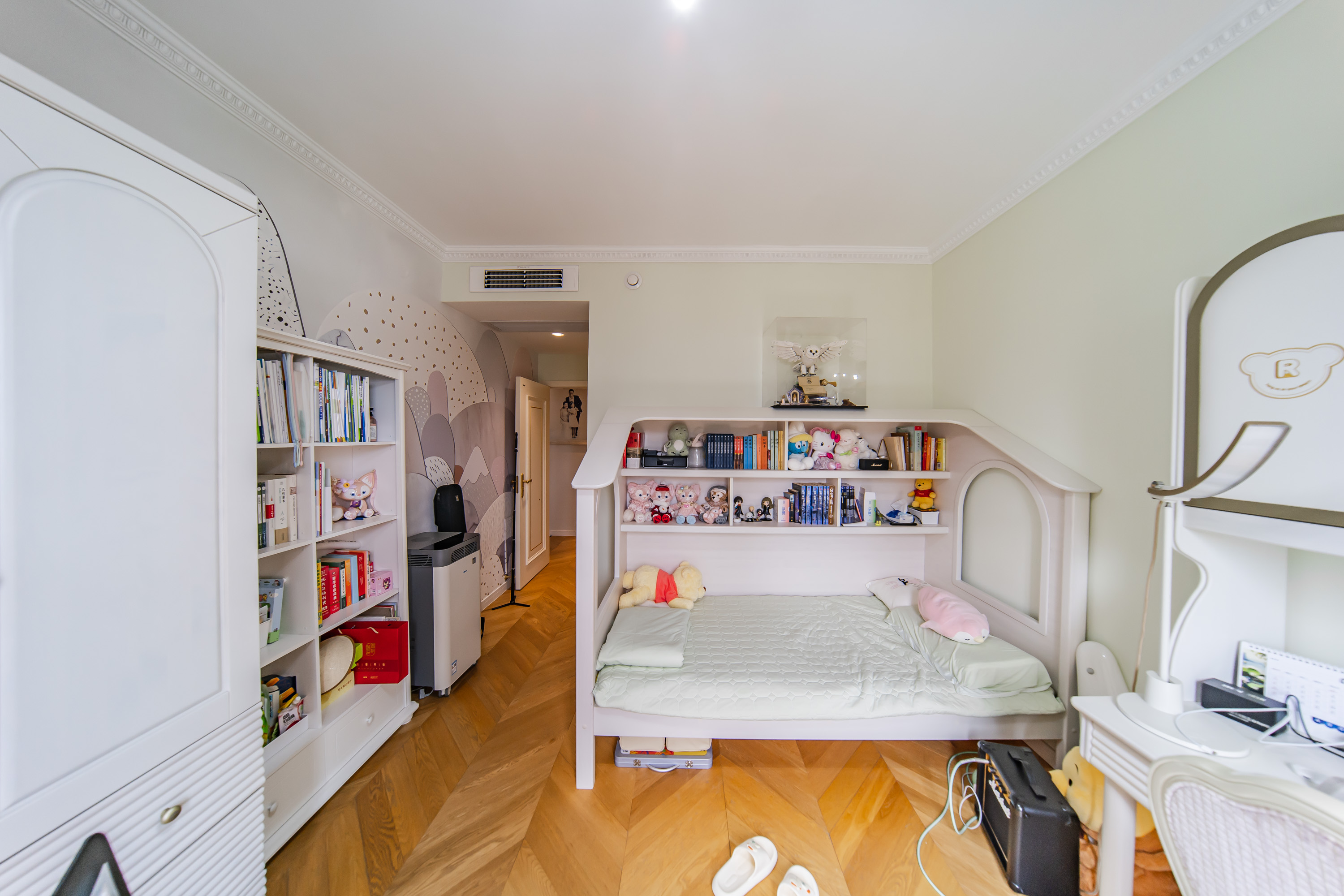 兰亭湾畔 4室2厅2卫 195.0万 兰亭湾畔 4室2厅2卫 195.0万卧室