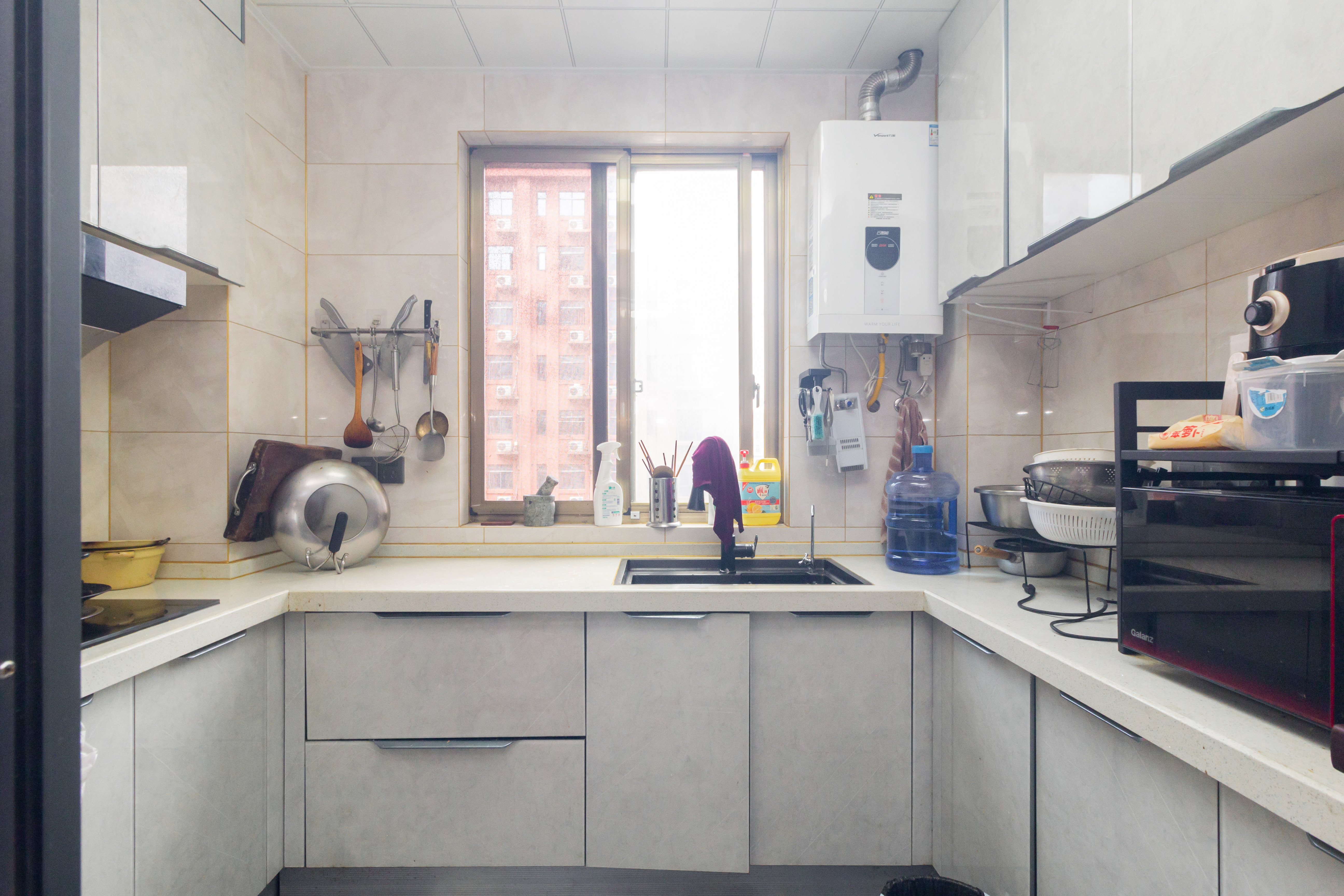 湖南有色地质勘查局宿舍（榔梨镇）  4室2厅2卫    105.0万厨房