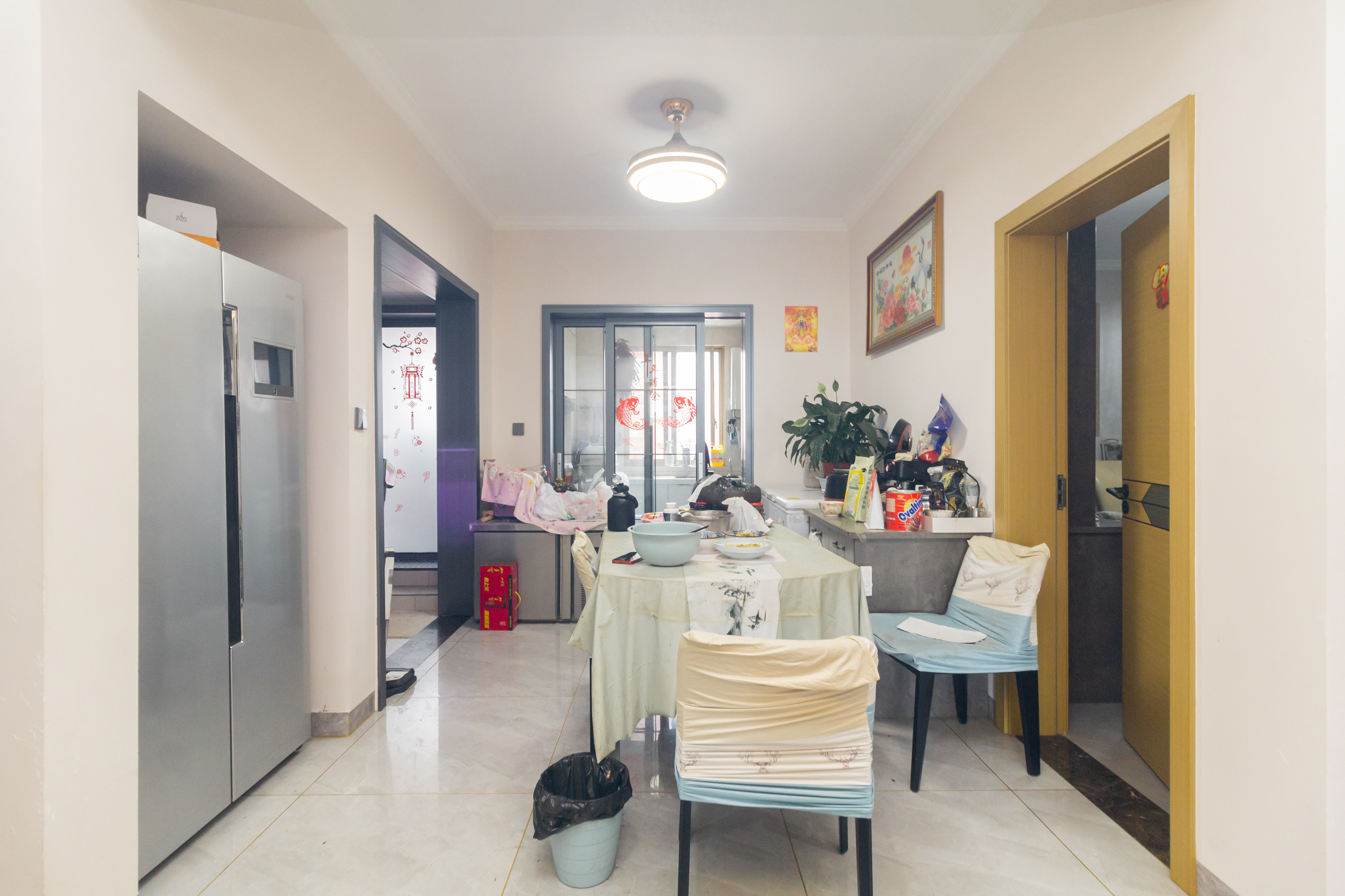 湖南有色地质勘查局宿舍（榔梨镇）  4室2厅2卫    105.0万客厅