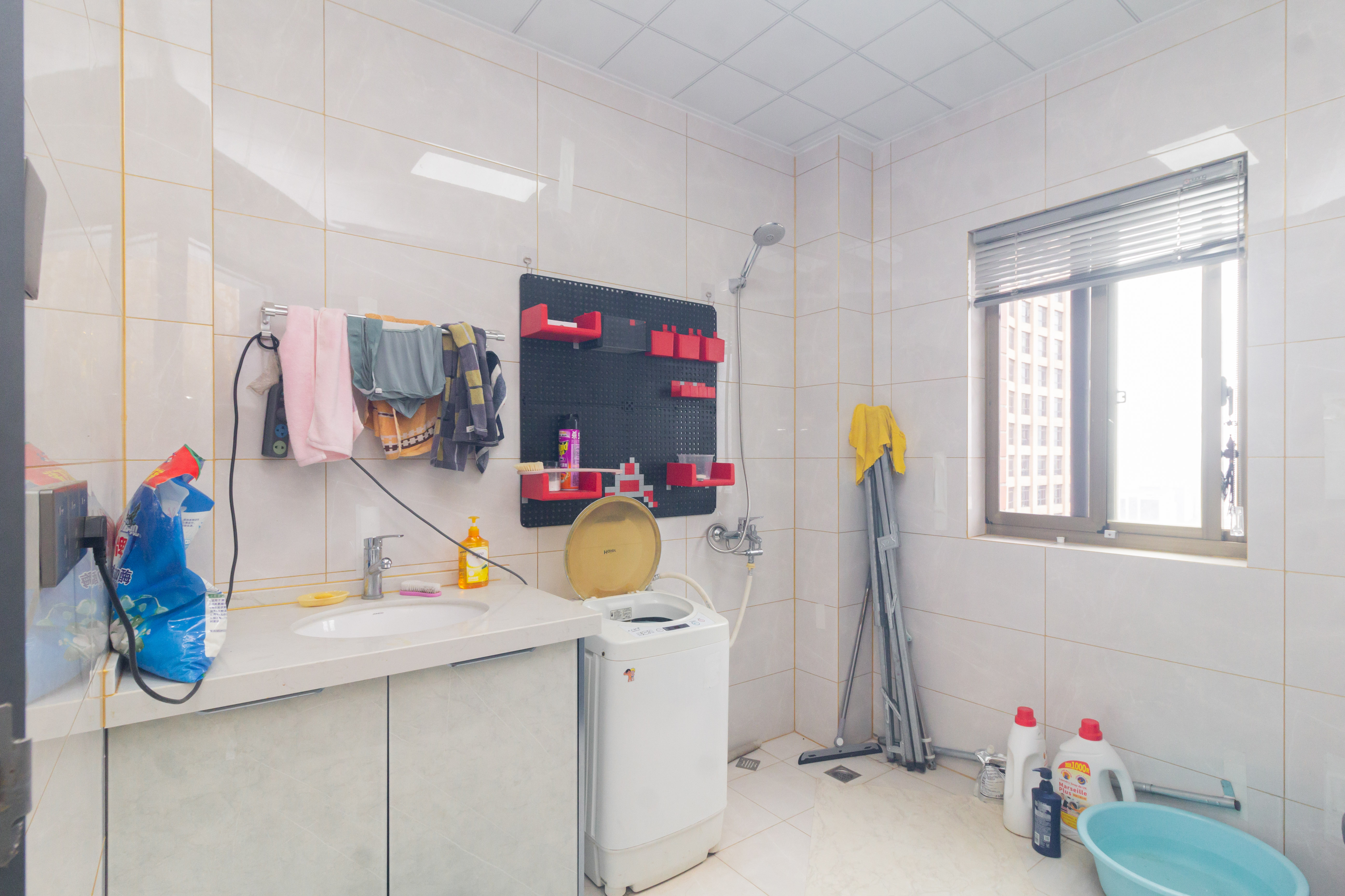 湖南有色地质勘查局宿舍（榔梨镇）  4室2厅2卫    105.0万卫生间