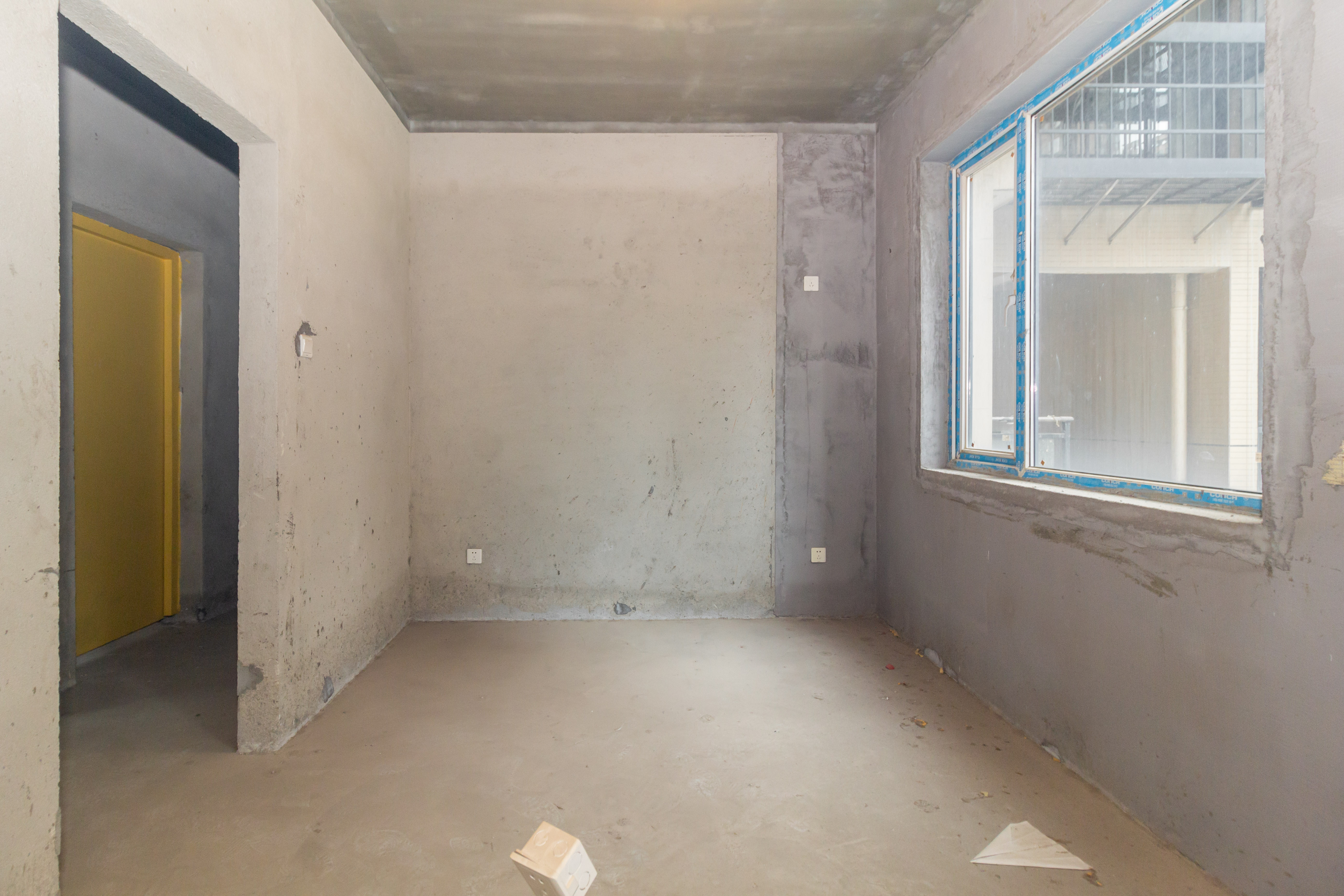 辉煌国际城二期 4室2厅2卫 108.0万 辉煌国际城二期 4室2厅2卫 108.0万卧室