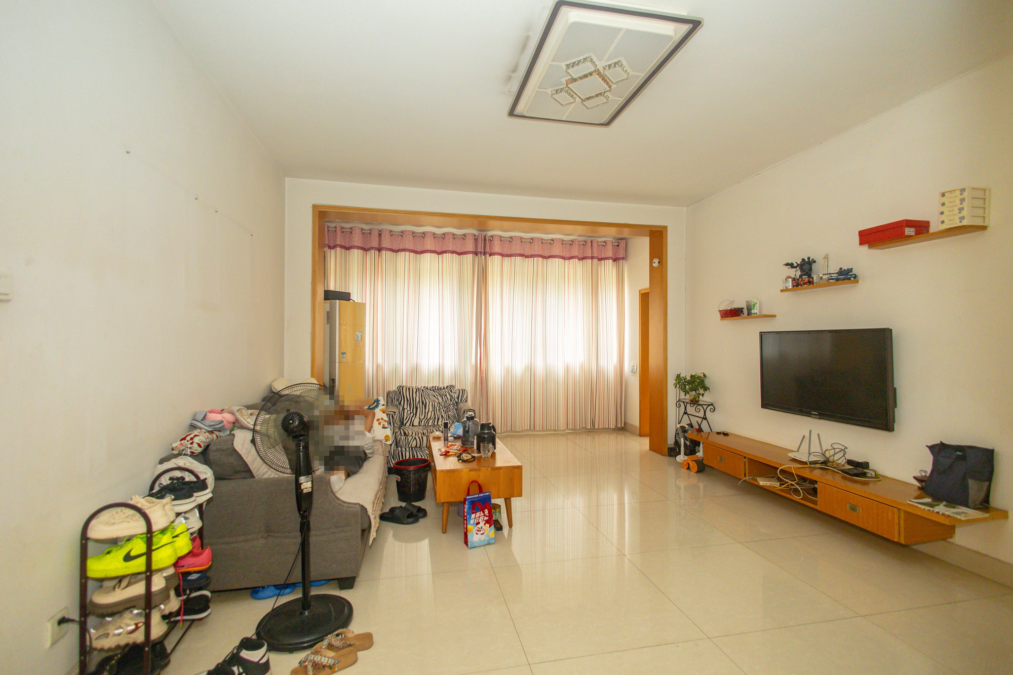 星邮小区  3室2厅2卫    56.8万 星邮小区  3室2厅2卫    56.8万