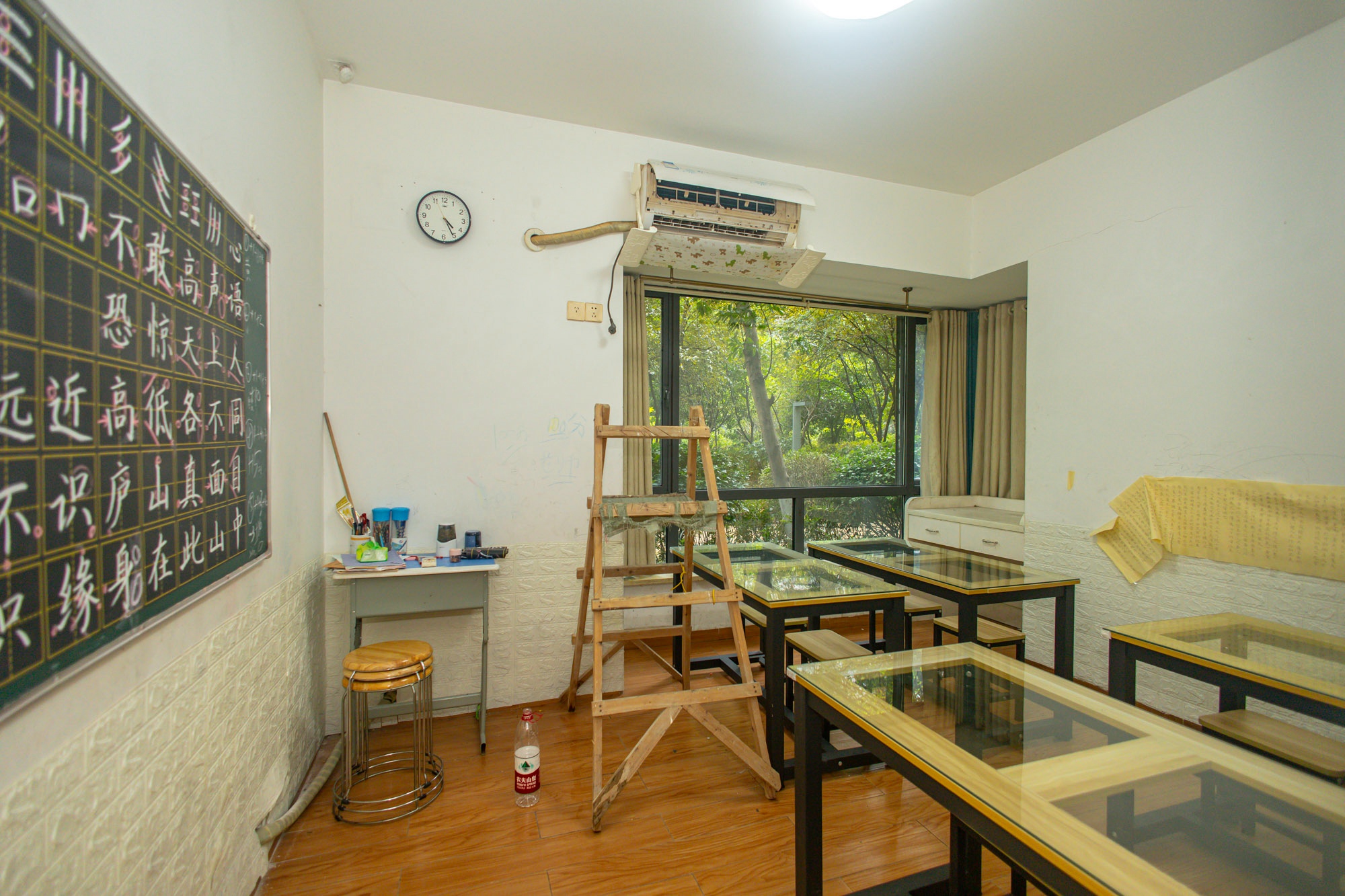 恒基凯旋门一二期 3室2厅1卫 65.00万 恒基凯旋门一二期 3室2厅1卫 65.00万卧室