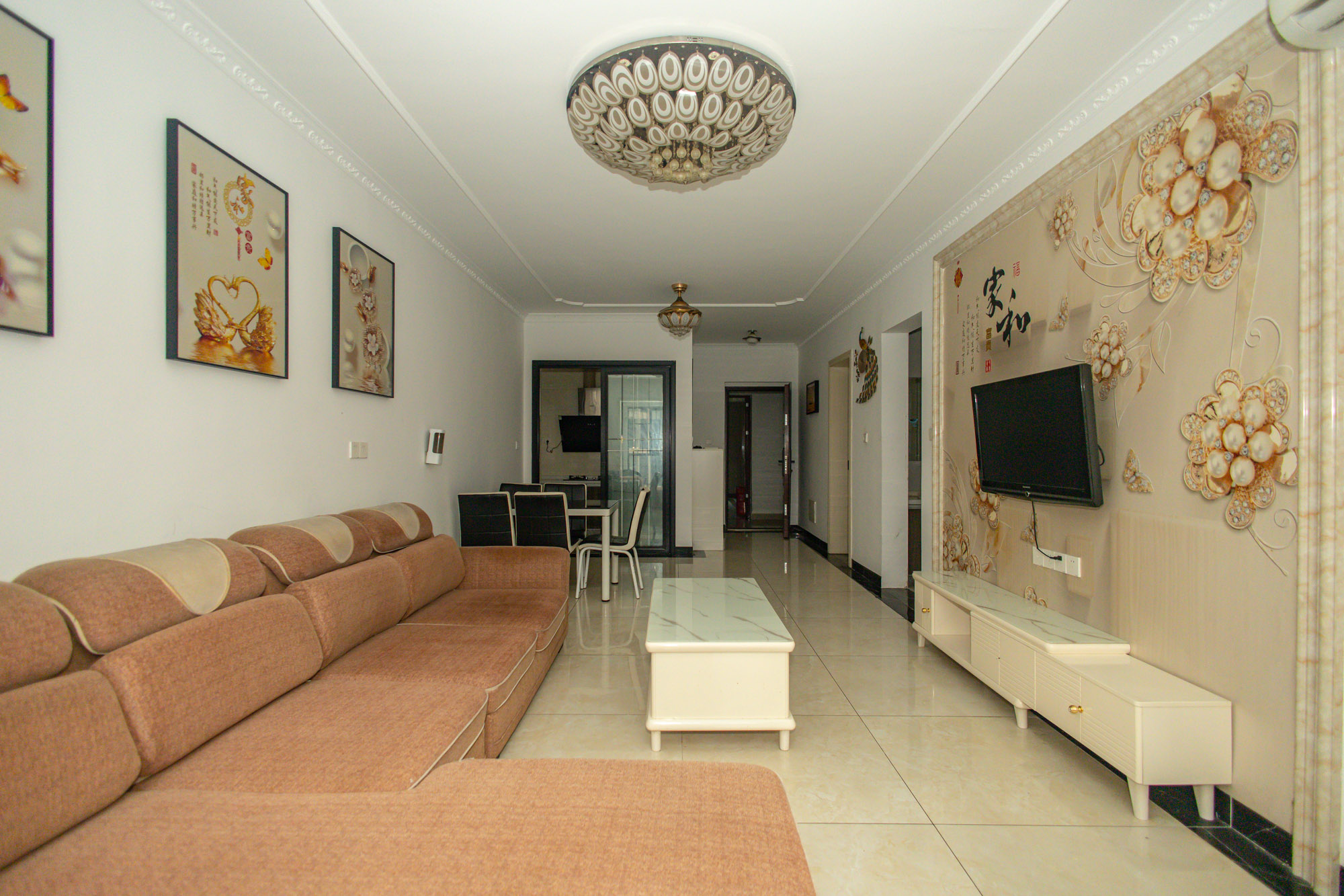 金科时代中心 3室2厅1卫 79.8万 金科时代中心 3室2厅1卫 79.8万客厅