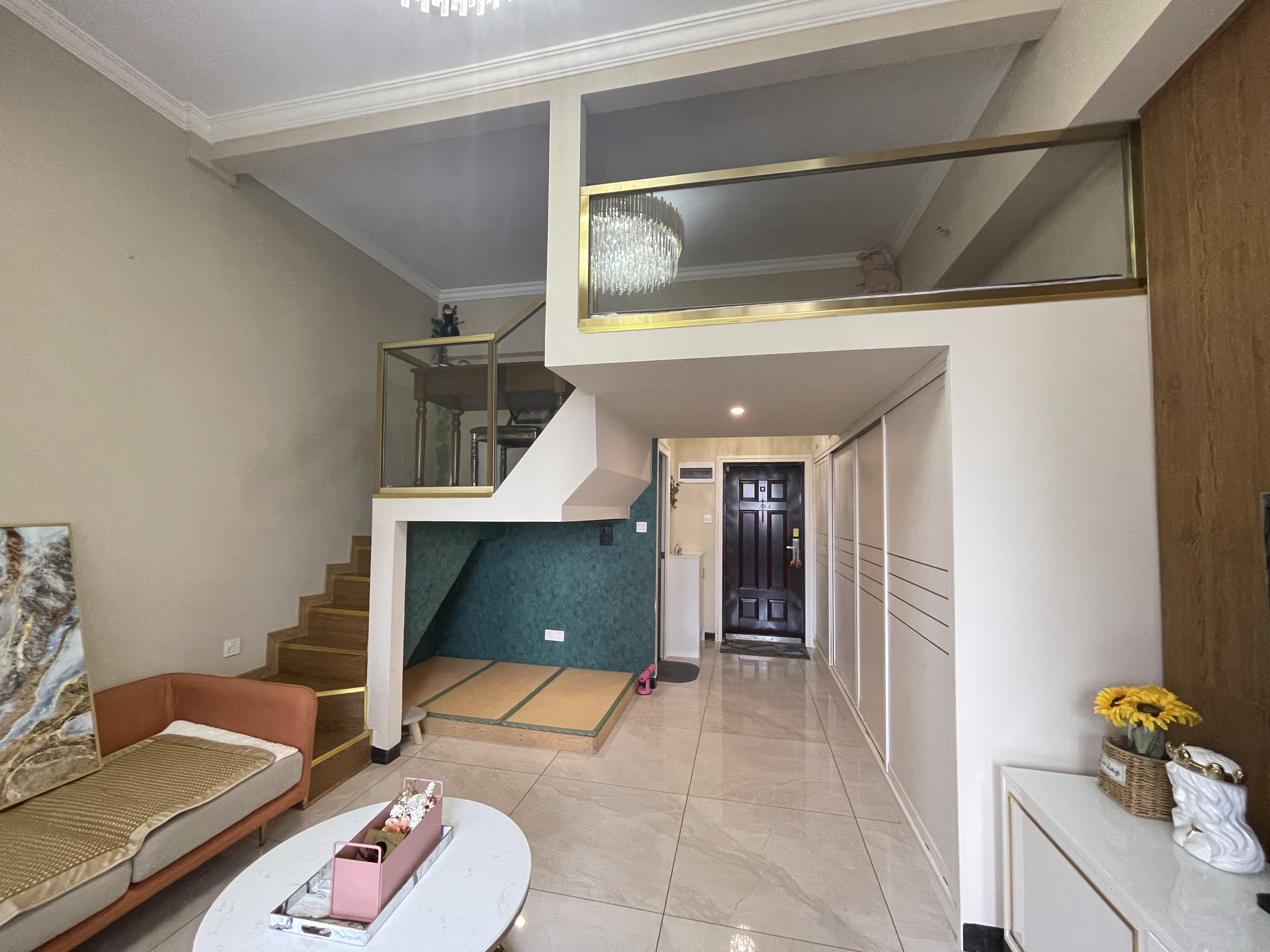 白金汉宫 1室1厅1卫 30.0万 白金汉宫 1室1厅1卫 30.0万室内图