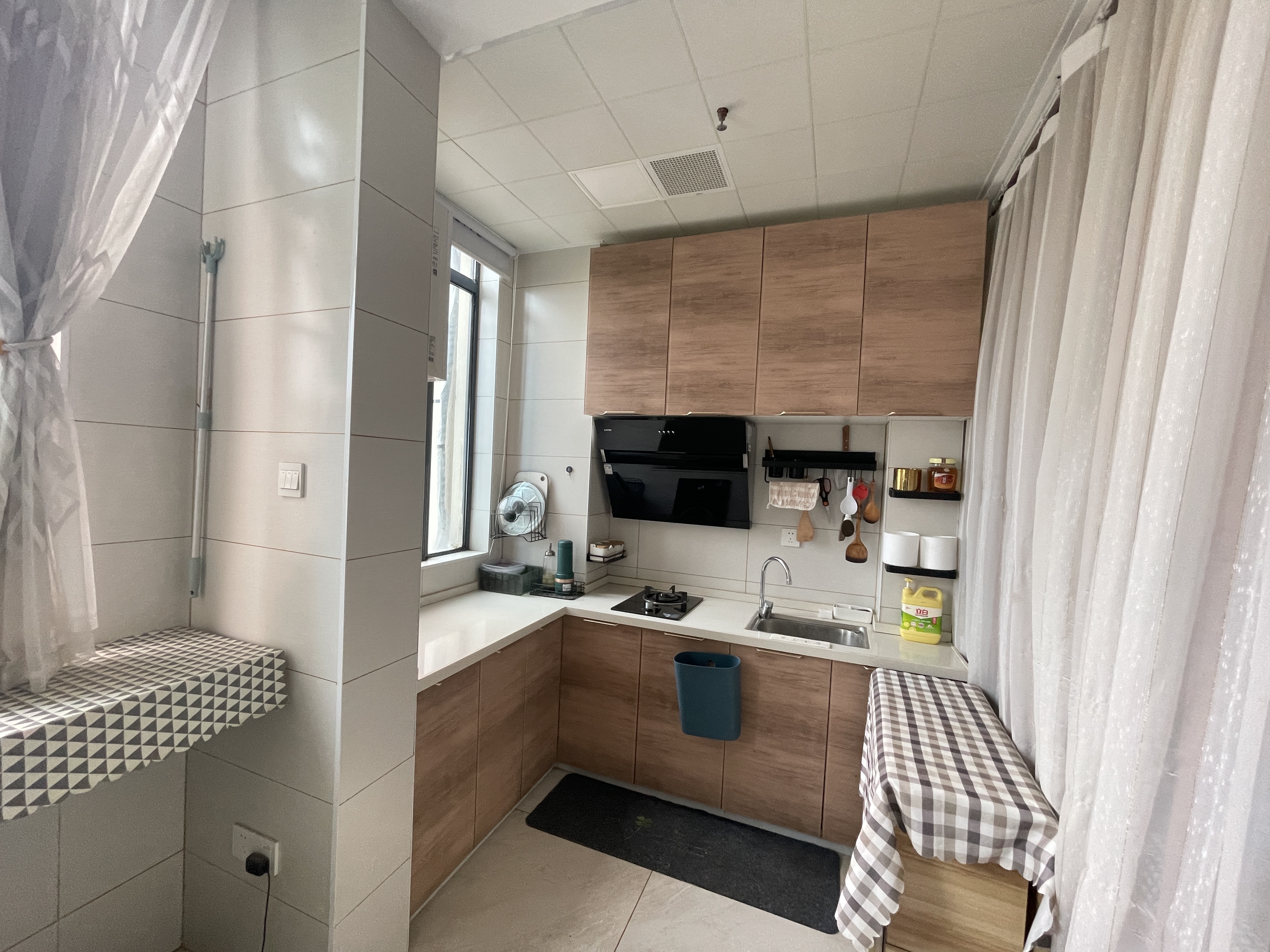 白金汉宫 1室1厅1卫 30.0万 白金汉宫 1室1厅1卫 30.0万室内图