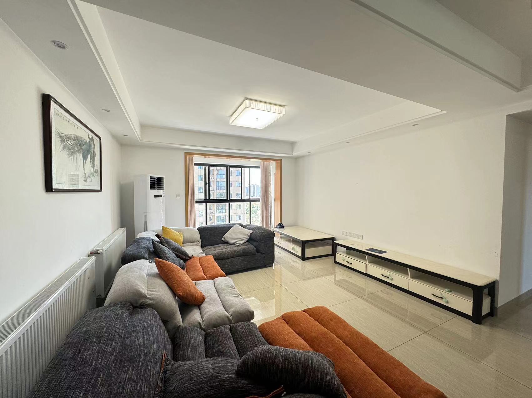 城市公园 4室2厅2卫 60.0万 城市公园 4室2厅2卫 60.0万室内图