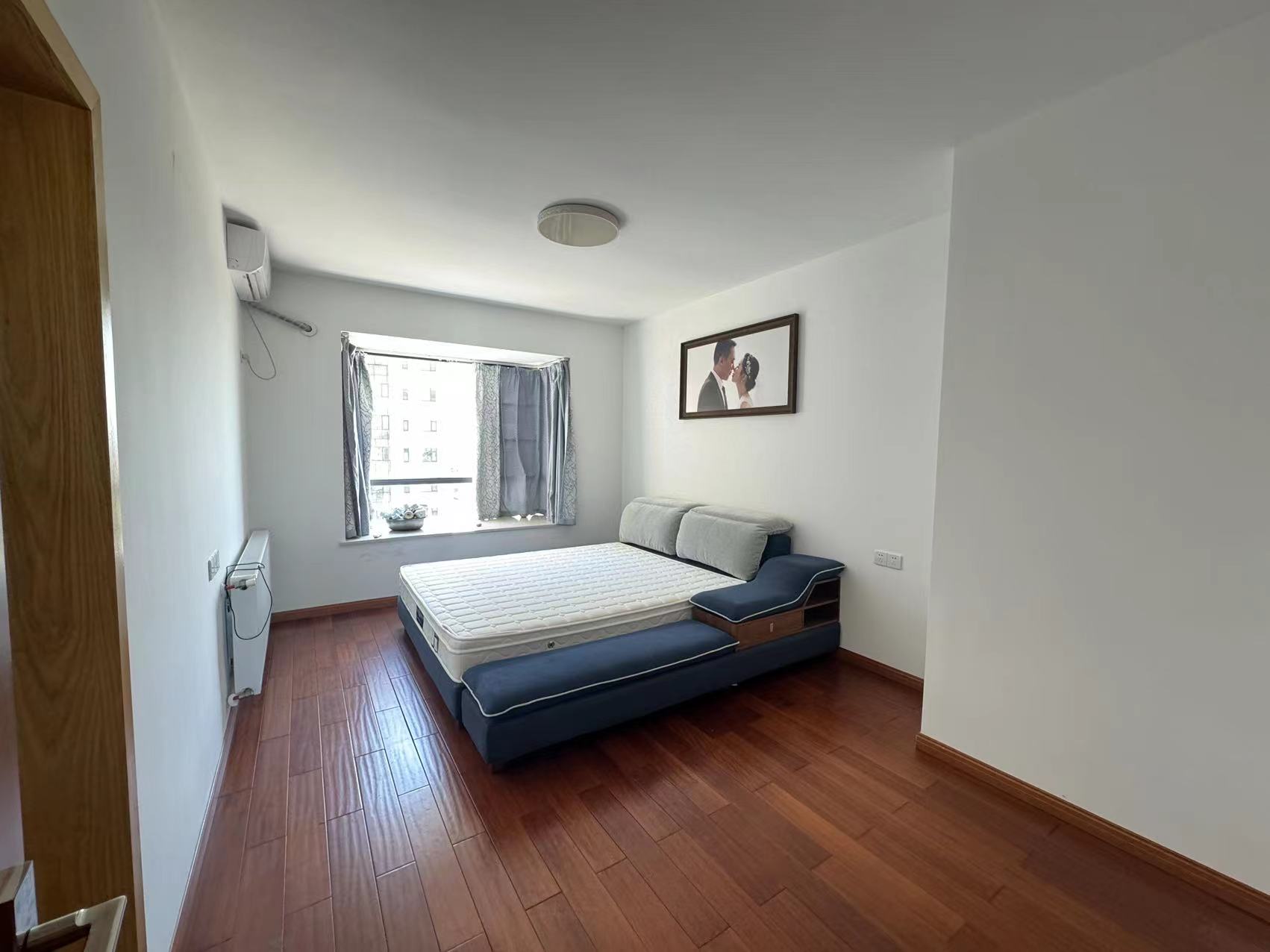 城市公园 4室2厅2卫 60.0万 城市公园 4室2厅2卫 60.0万室内图