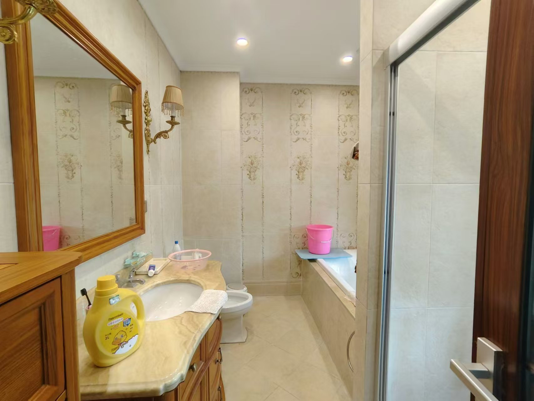 山语云栖 8室3厅3卫 500.0万 山语云栖 8室3厅3卫 500.0万室内图