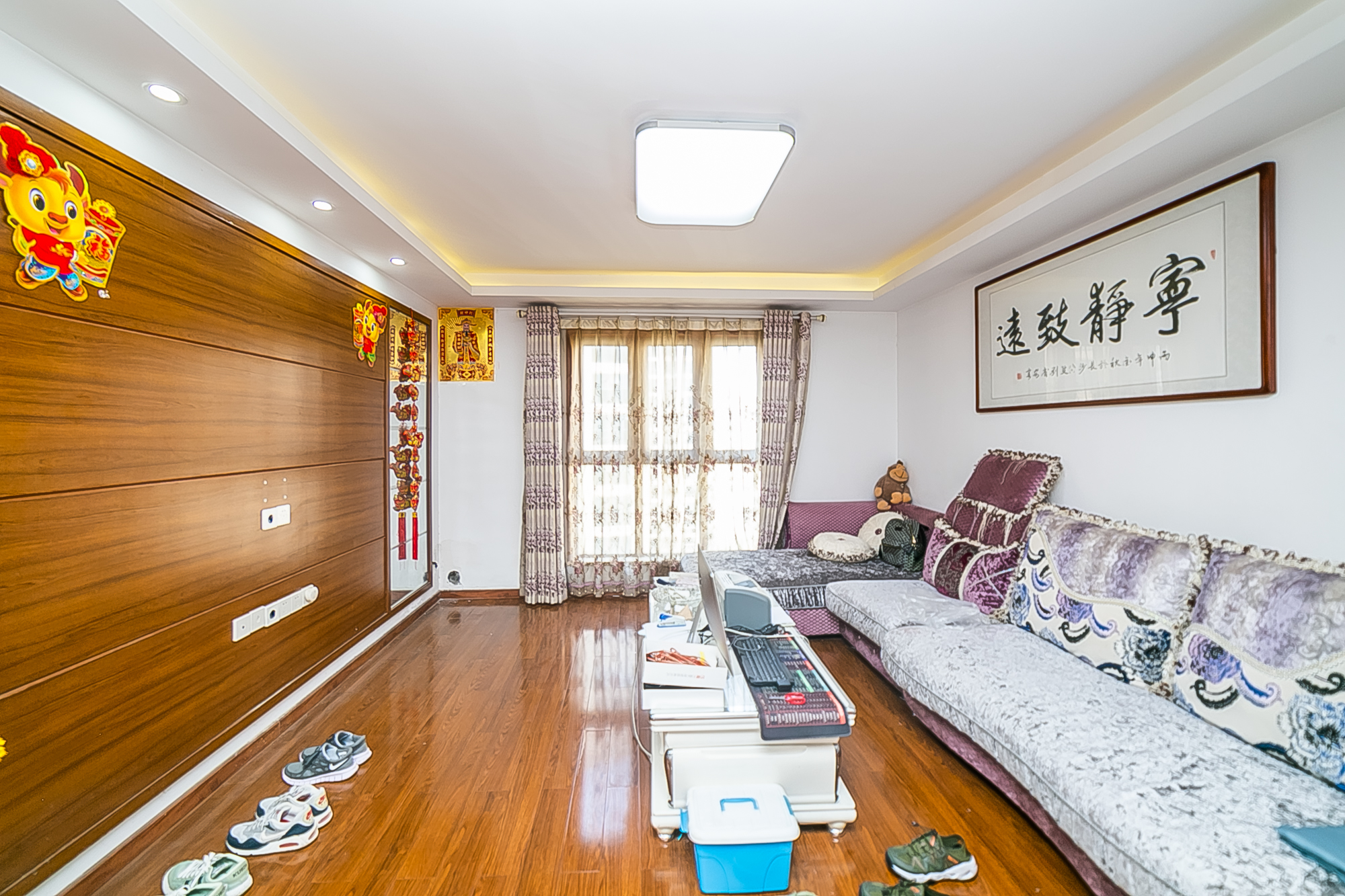 湘江锦绣  3室2厅2卫    106.0万 湘江锦绣  3室2厅2卫    106.0万客厅