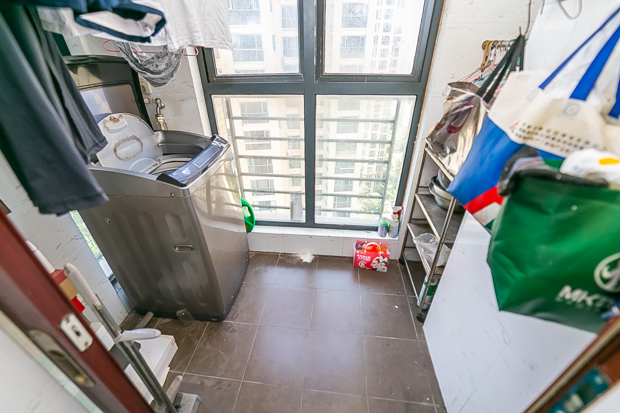 湘江锦绣  3室2厅2卫    106.0万 湘江锦绣  3室2厅2卫    106.0万阳台