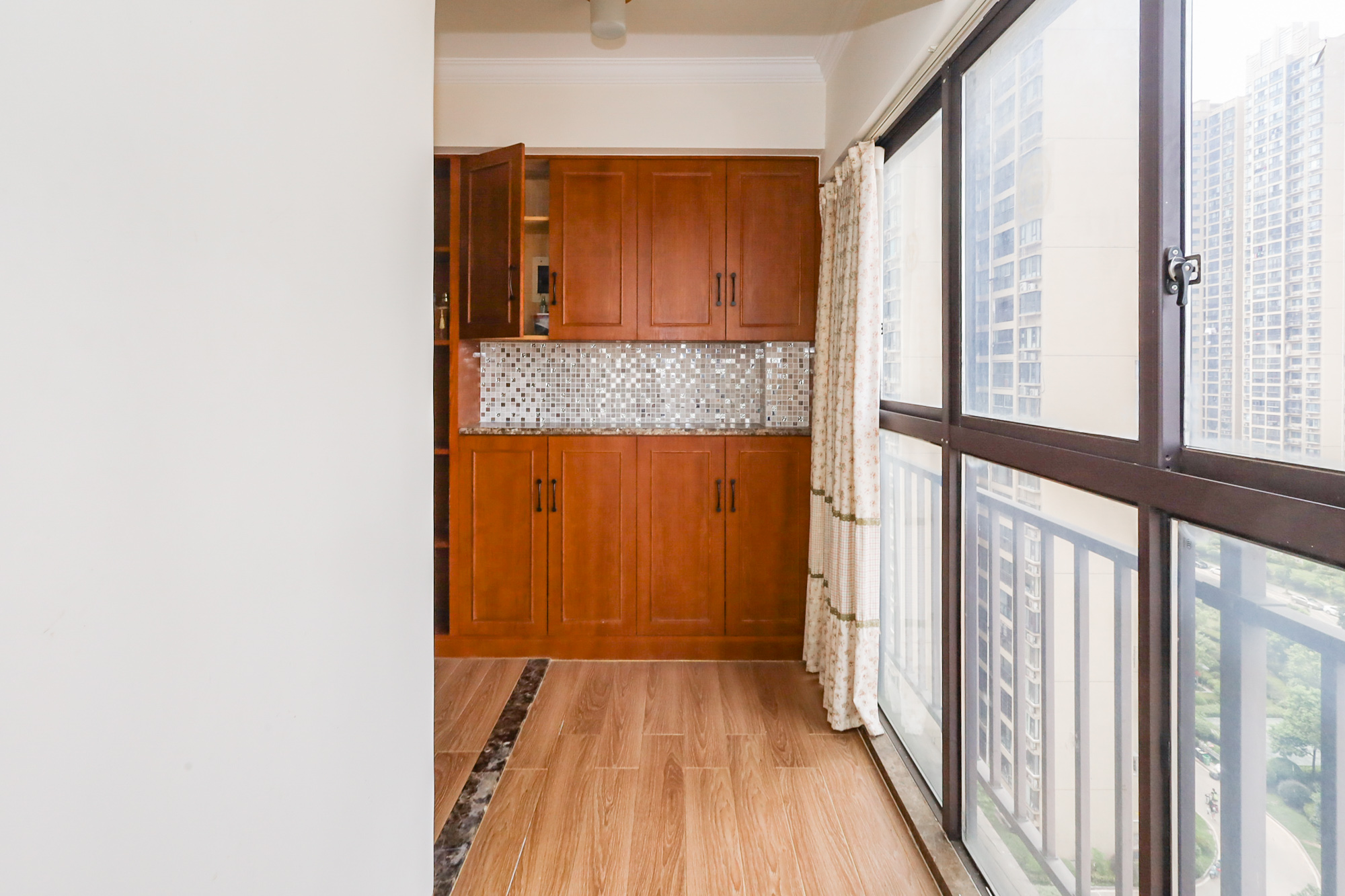 钰龙天下二期(钰龙佳园) 3室2厅1卫 243.0万 钰龙天下二期(钰龙佳园) 3室2厅1卫 243.0万阳台