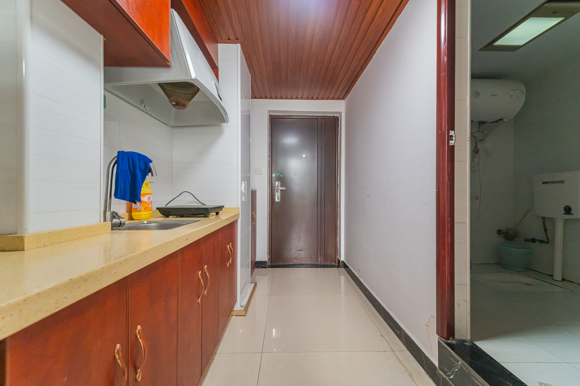 华润置地广场二期 1室1厅1卫 23.8万 华润置地广场二期 1室1厅1卫 23.8万厨房