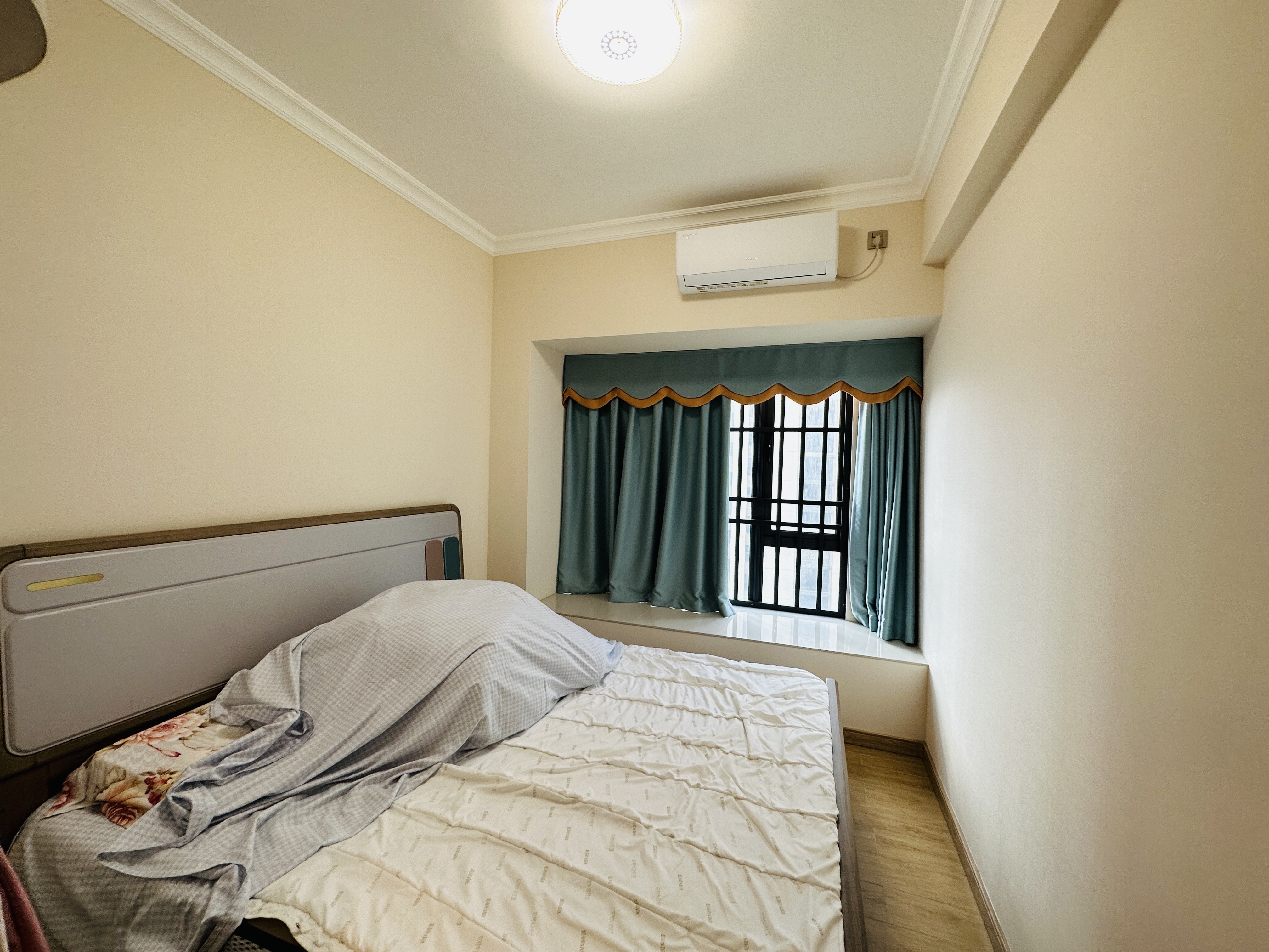 滨江名苑(滨江路) 2室2厅1卫 115.0万 滨江名苑(滨江路) 2室2厅1卫 115.0万卧室