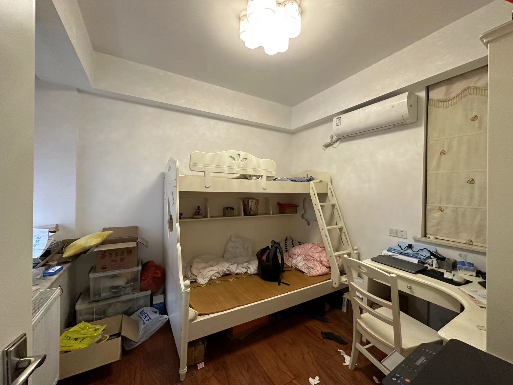 泰山公馆 2室2厅1卫 45.0万 泰山公馆 2室2厅1卫 45.0万室内图