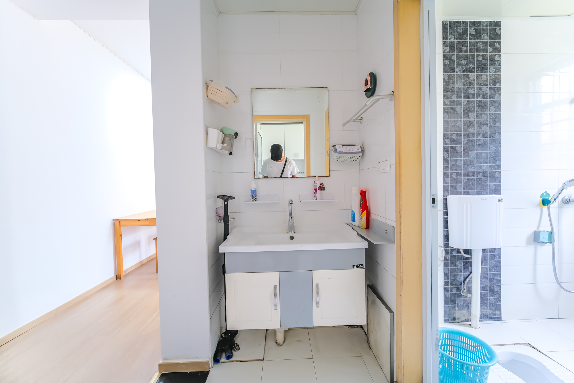 山水湾  2室1厅1卫    45.0万 山水湾  2室1厅1卫    45.0万卫生间