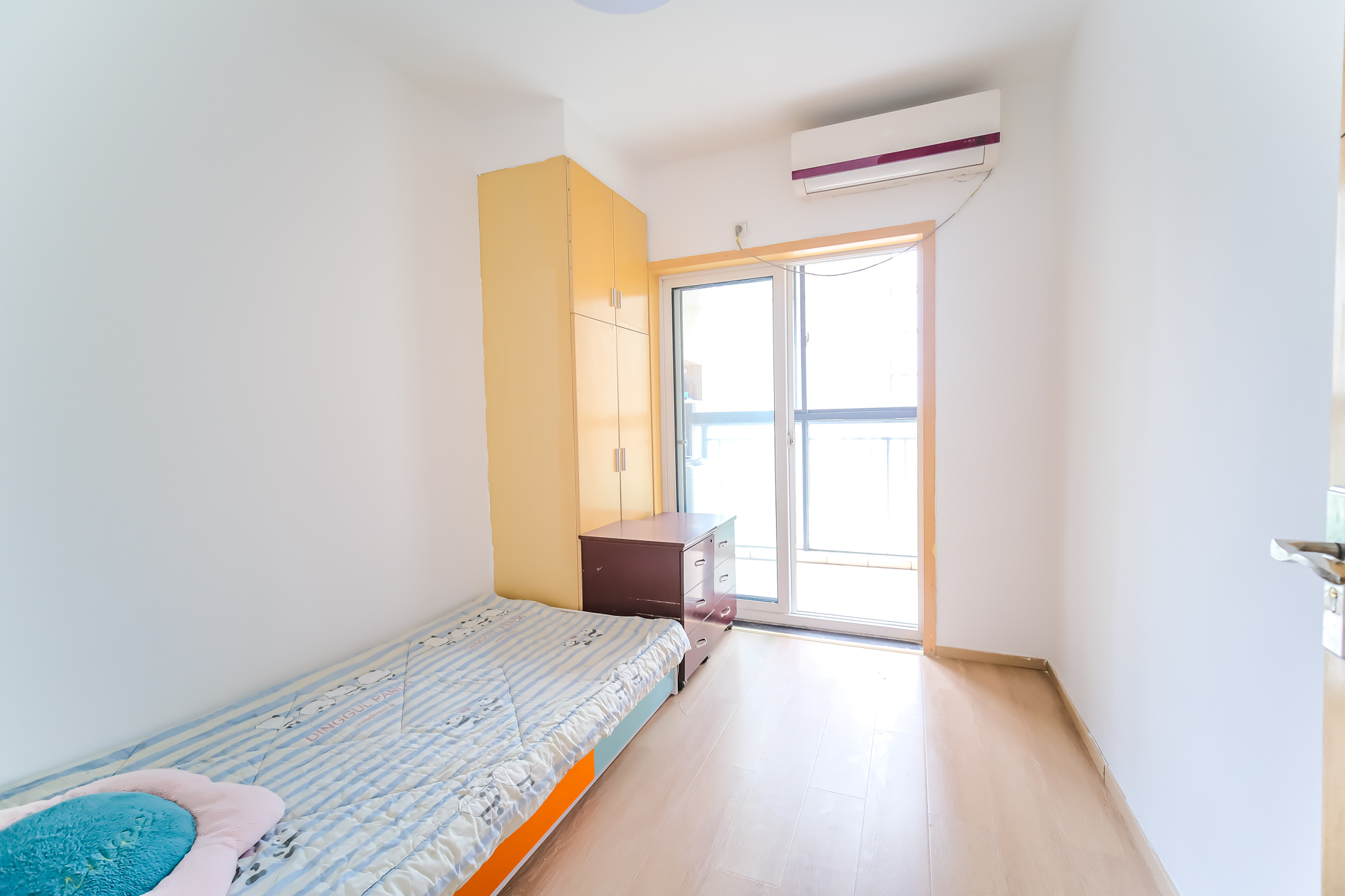 山水湾  2室1厅1卫    45.0万 山水湾  2室1厅1卫    45.0万卧室