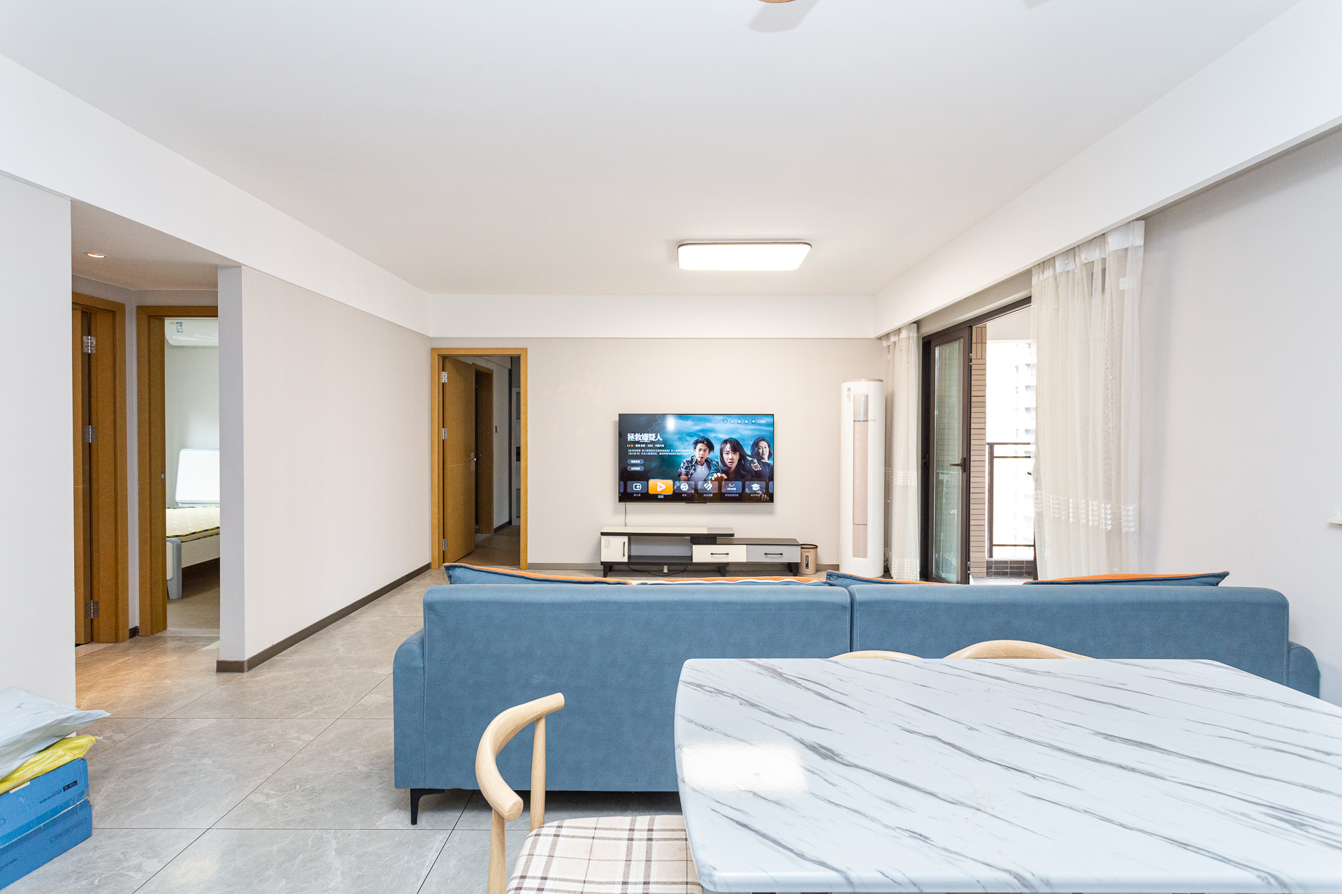 时代倾城四期 4室2厅2卫 120.00万 时代倾城四期 4室2厅2卫 120.00万客厅