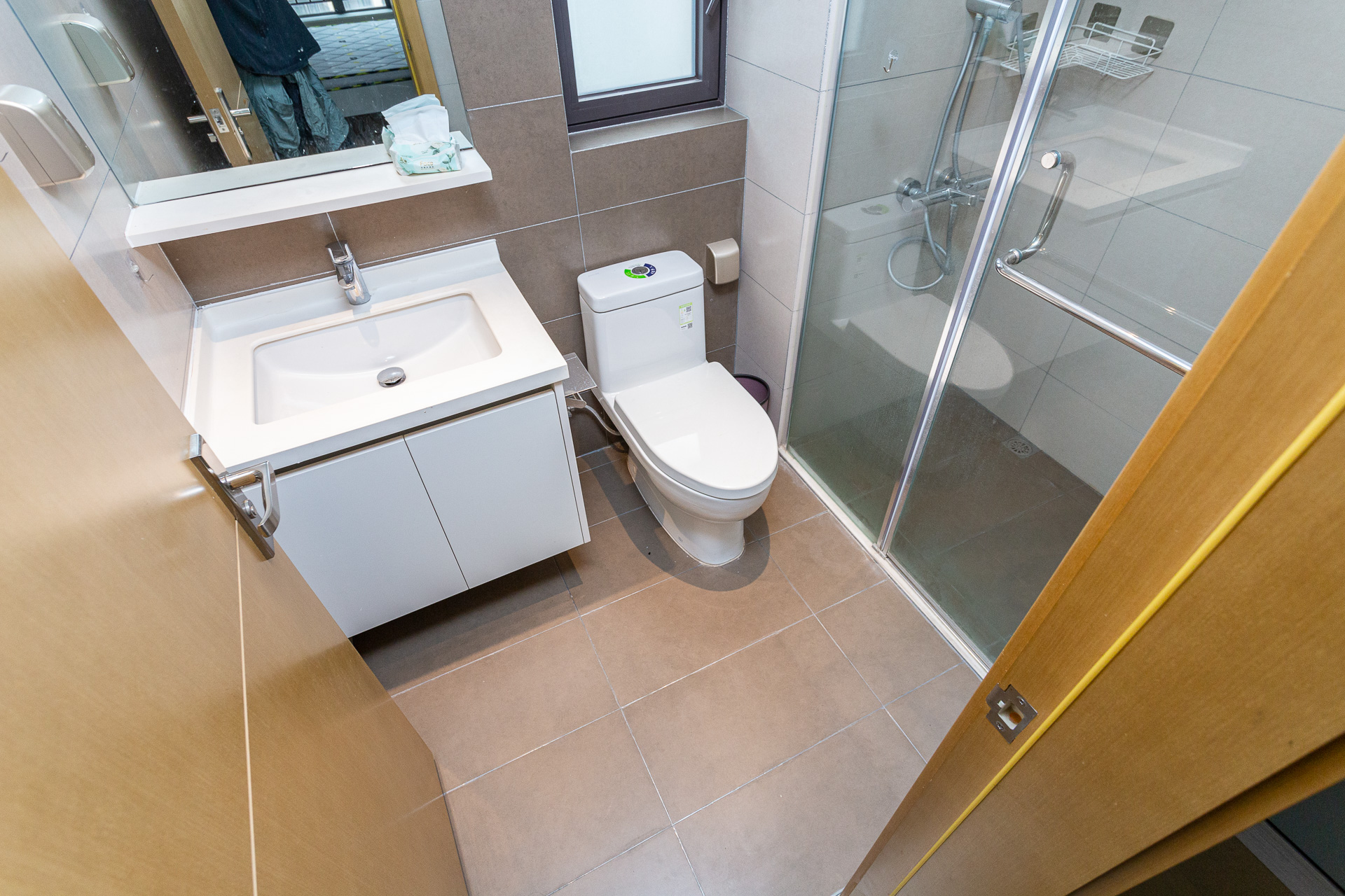 时代倾城四期 4室2厅2卫 120.00万 时代倾城四期 4室2厅2卫 120.00万卫生间