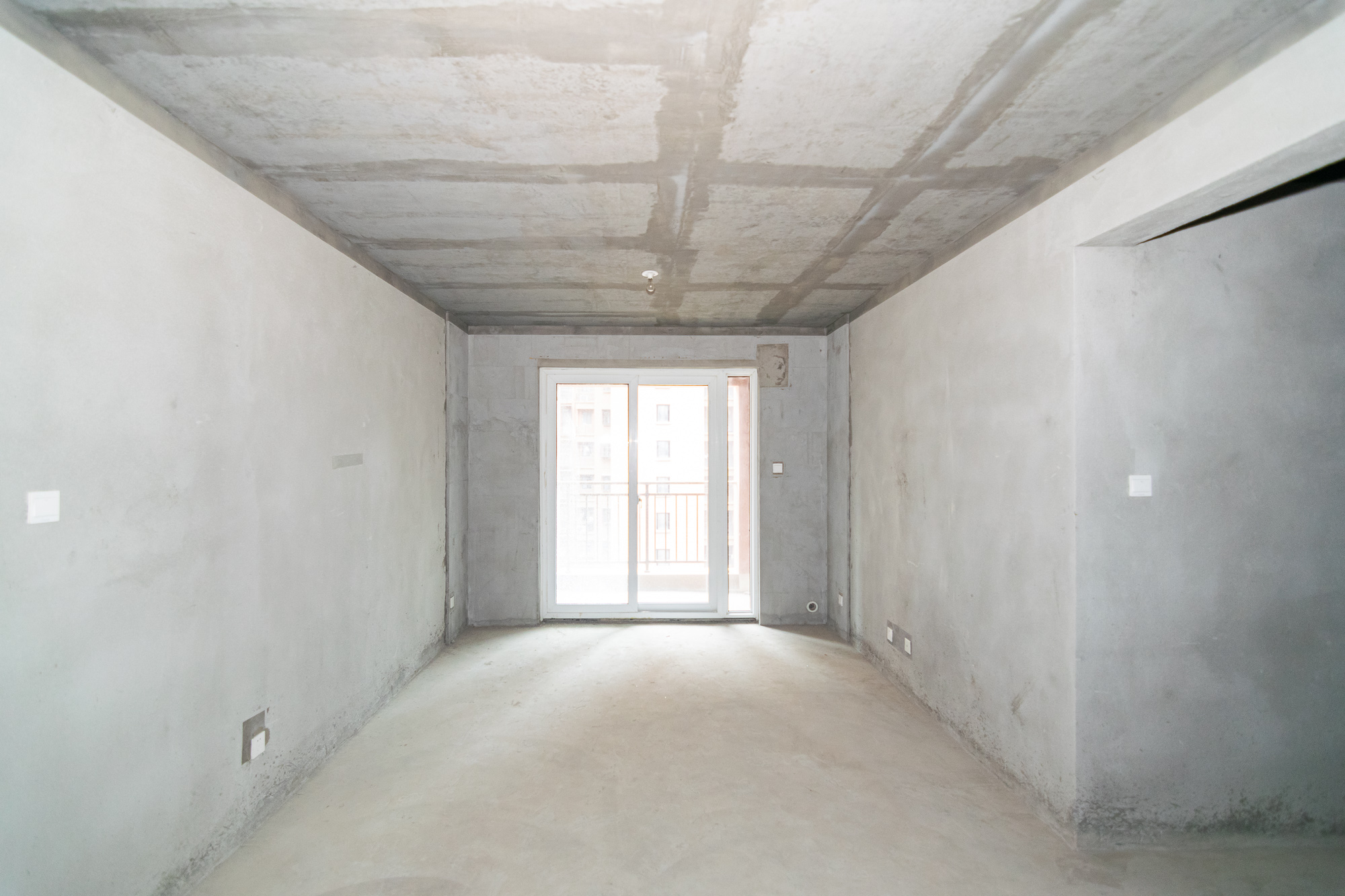 新城国际花都 3室2厅2卫 53.8万 新城国际花都 3室2厅2卫 53.8万客厅