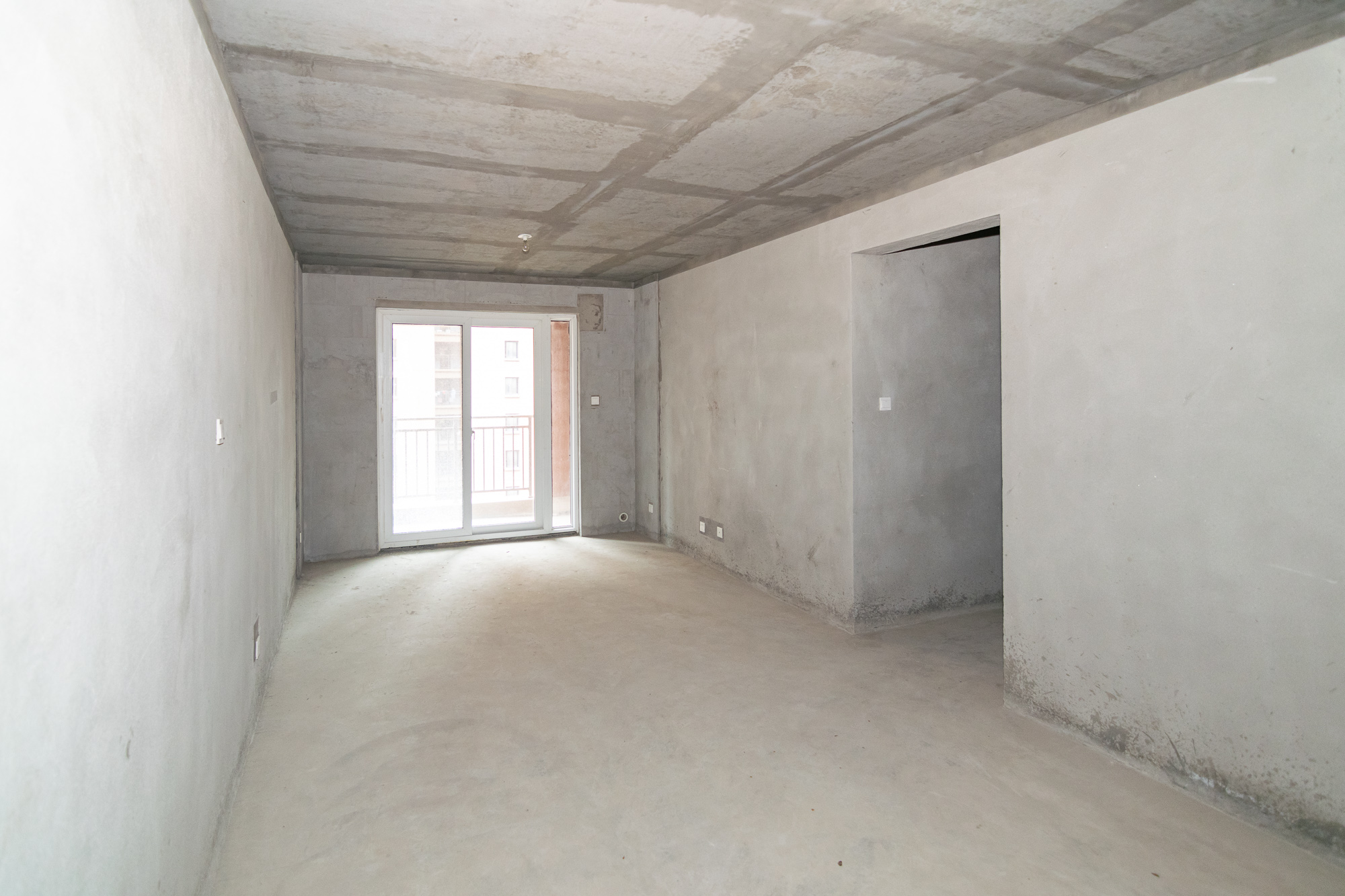 新城国际花都 3室2厅2卫 53.8万 新城国际花都 3室2厅2卫 53.8万客厅