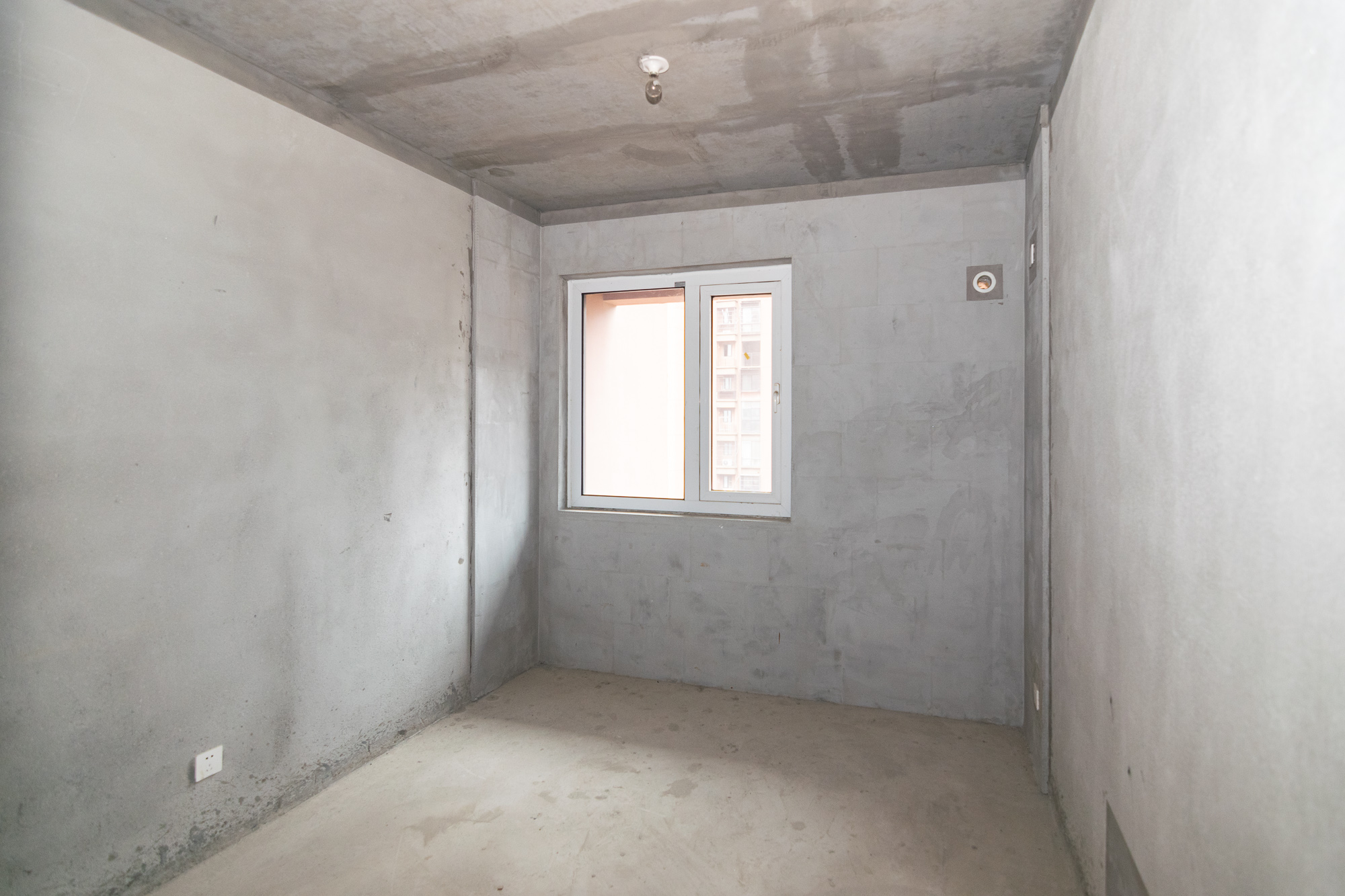 新城国际花都 3室2厅2卫 53.8万 新城国际花都 3室2厅2卫 53.8万卧室