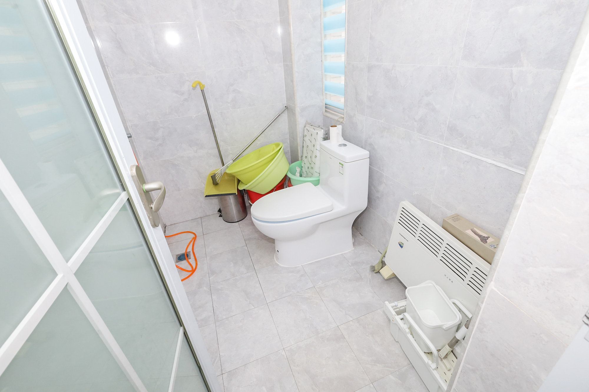 枫林绿洲  4室2厅2卫    74.0万 枫林绿洲  4室2厅2卫    74.0万卫生间