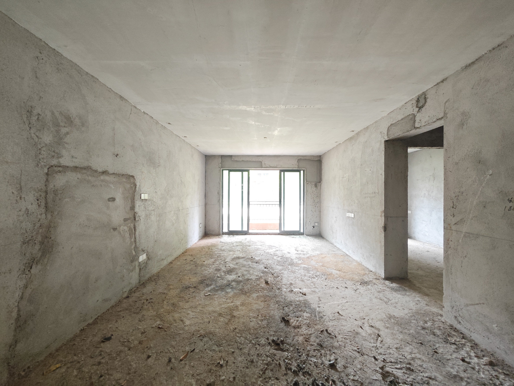 碧桂园南城首府(东宸林海)  3室2厅2卫    80.0万 碧桂园南城首府(东宸林海)  3室2厅2卫    80.0万客厅