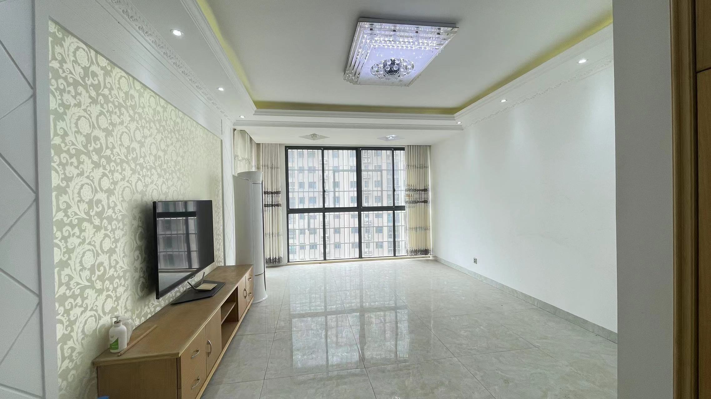 百江花园 3室2厅2卫 55.0万 百江花园 3室2厅2卫 55.0万室内图