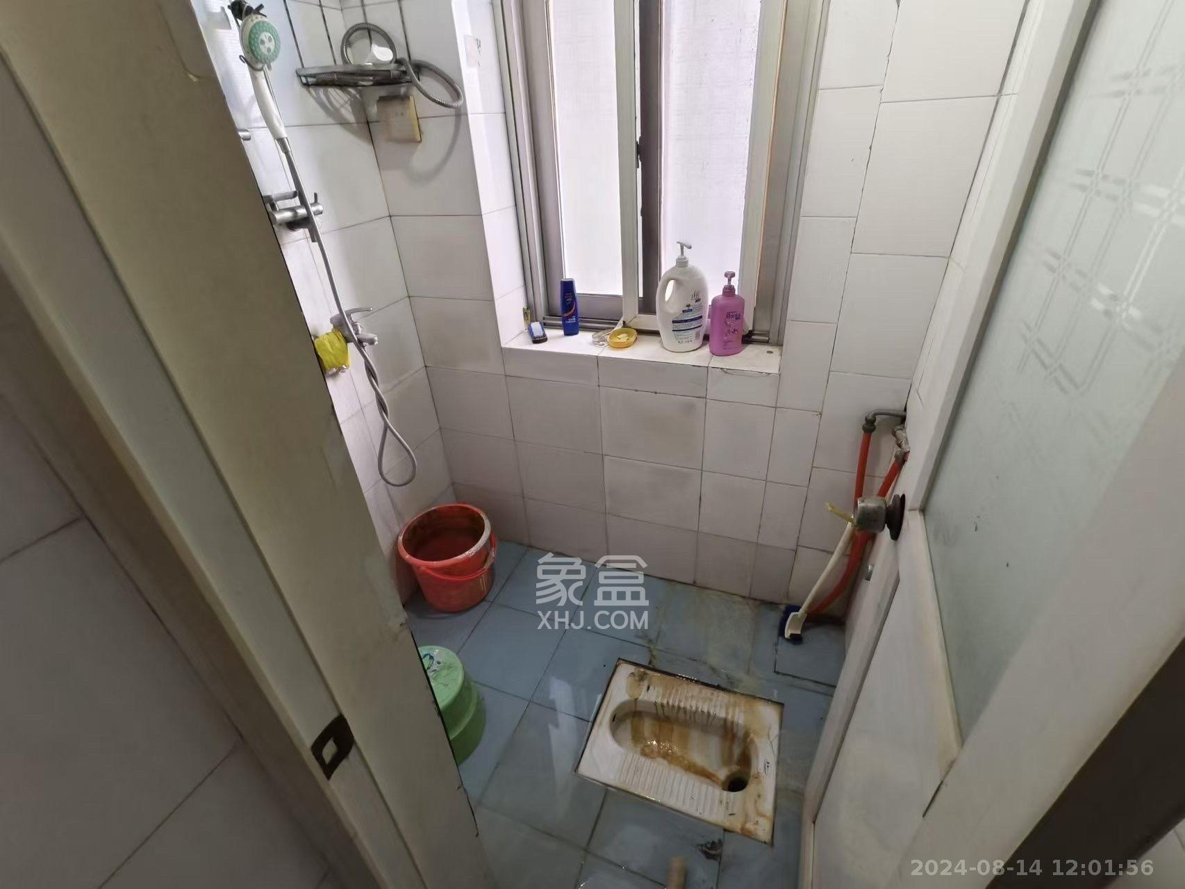 东瓜山一村送变电小区 2室1厅1卫 1500.00元/月 东瓜山一村送变电小区 2室1厅1卫 1500.00元/月室内图