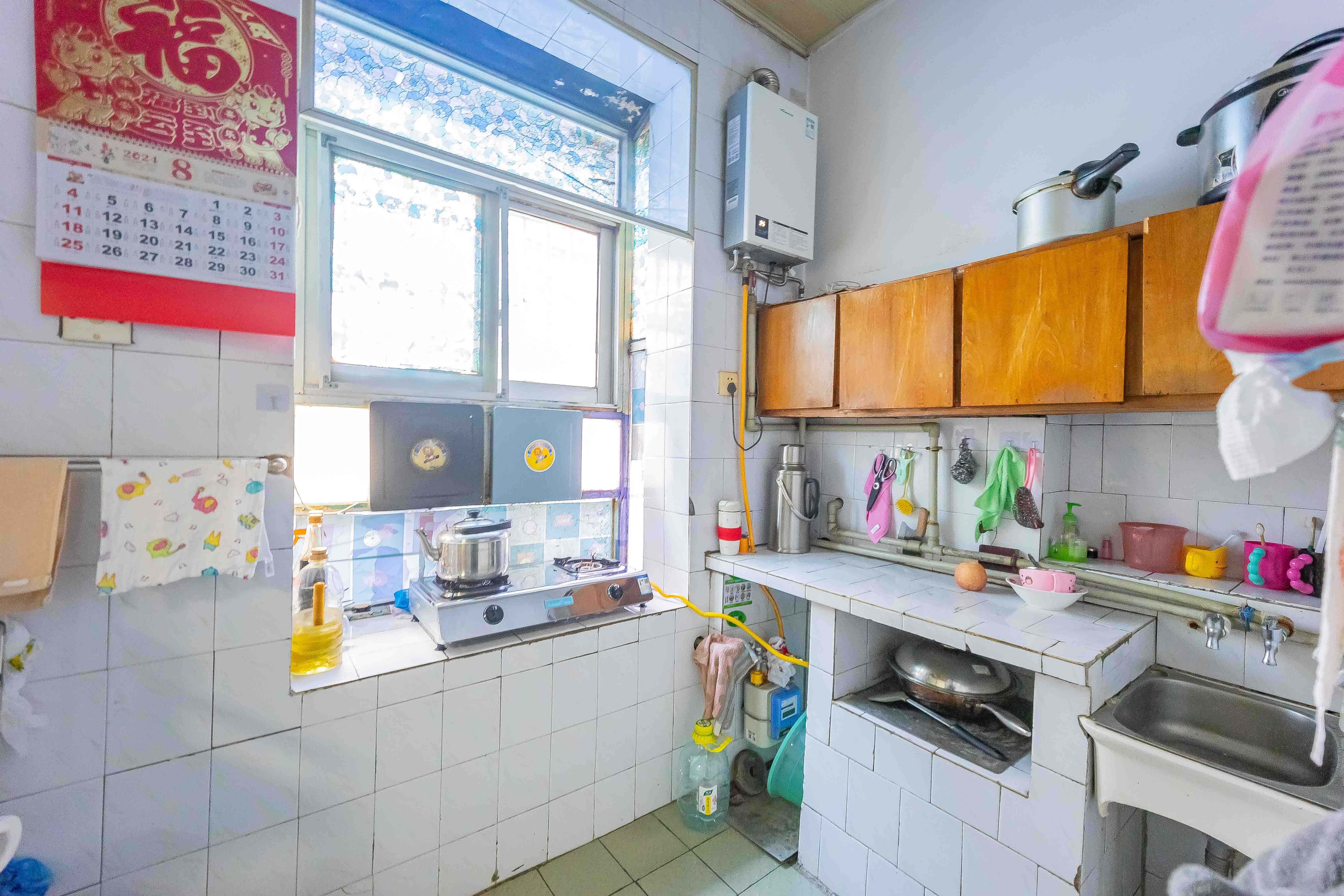 东瓜山一村  1室1厅1卫   25.00万厨房