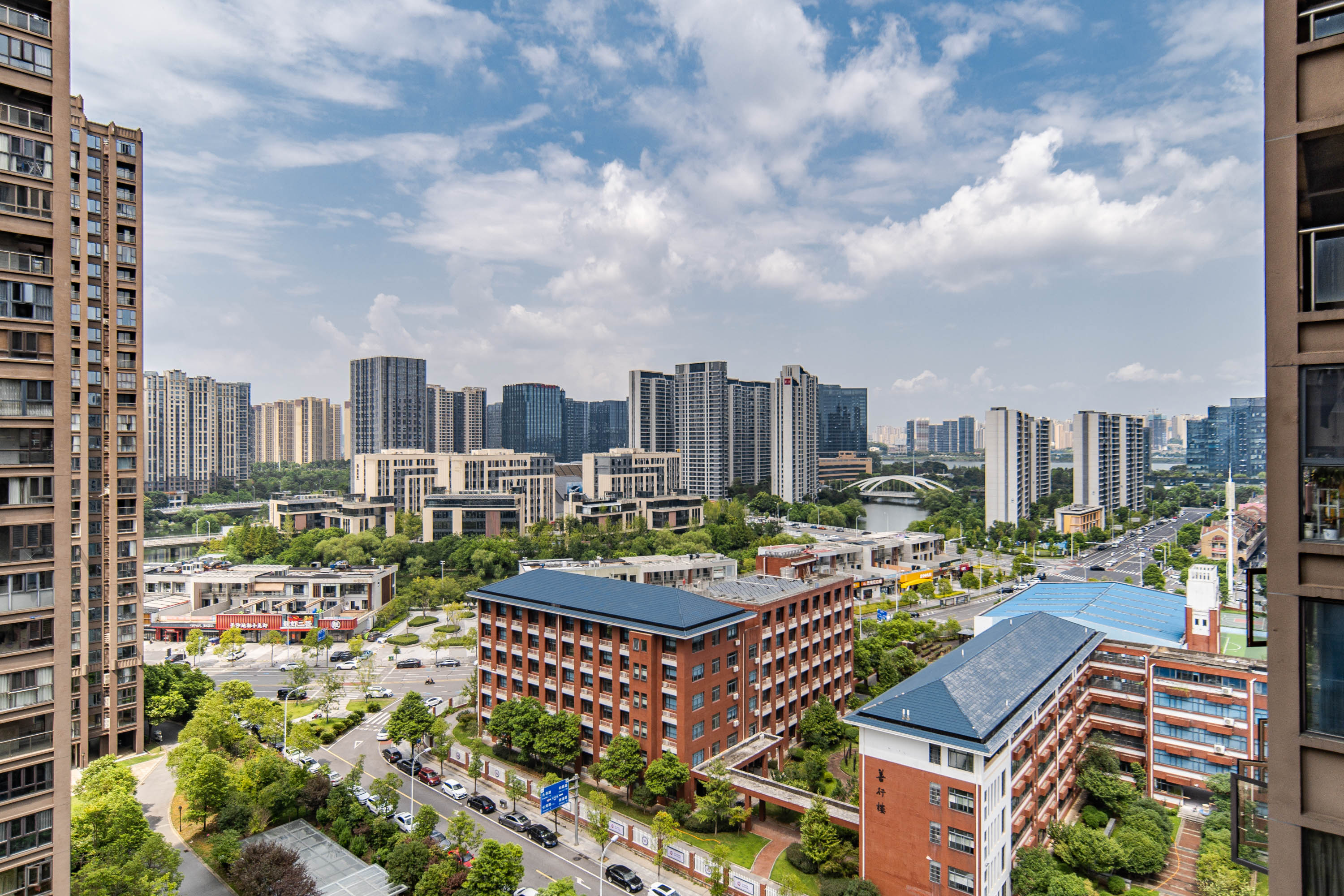 福祥家园（农信家园）  3室2厅2卫   220.00万其他