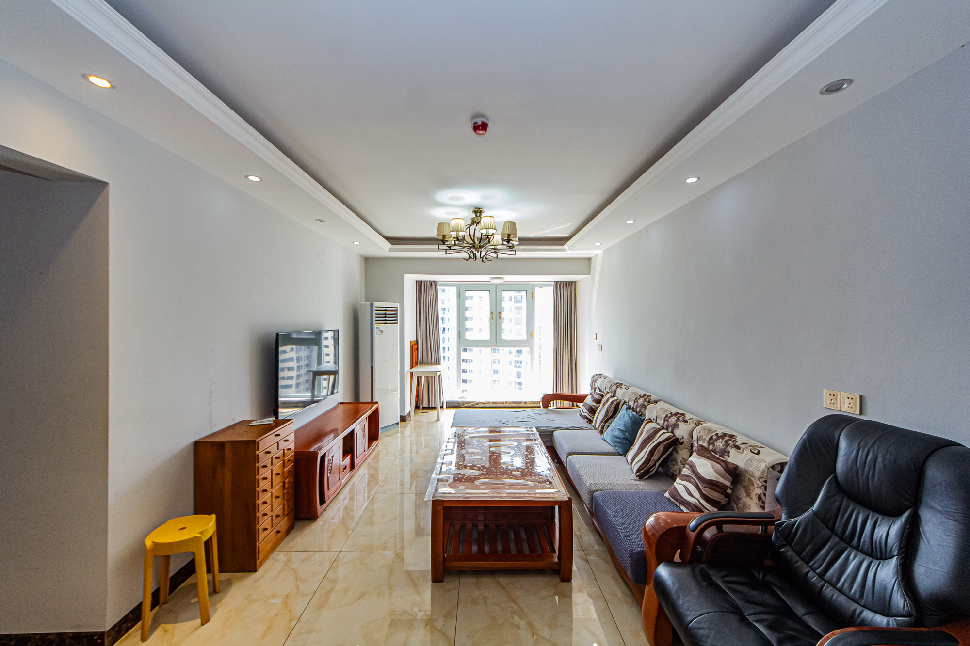 北辰三角洲E3区  3室2厅2卫    142.0万 北辰三角洲E3区  3室2厅2卫    142.0万客厅